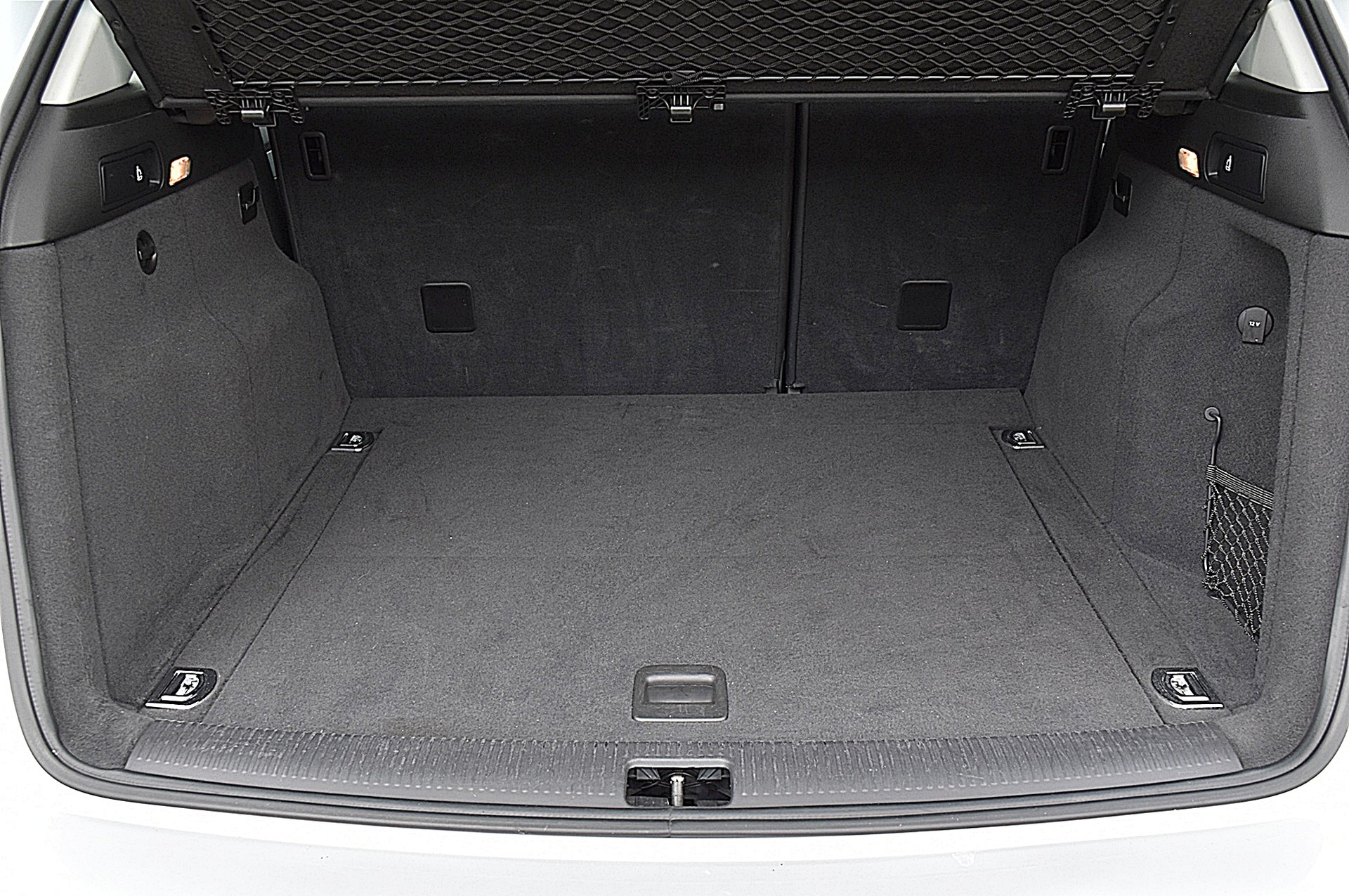 AUDI Q5 2.0 TDI quattro S-tronic-image-15