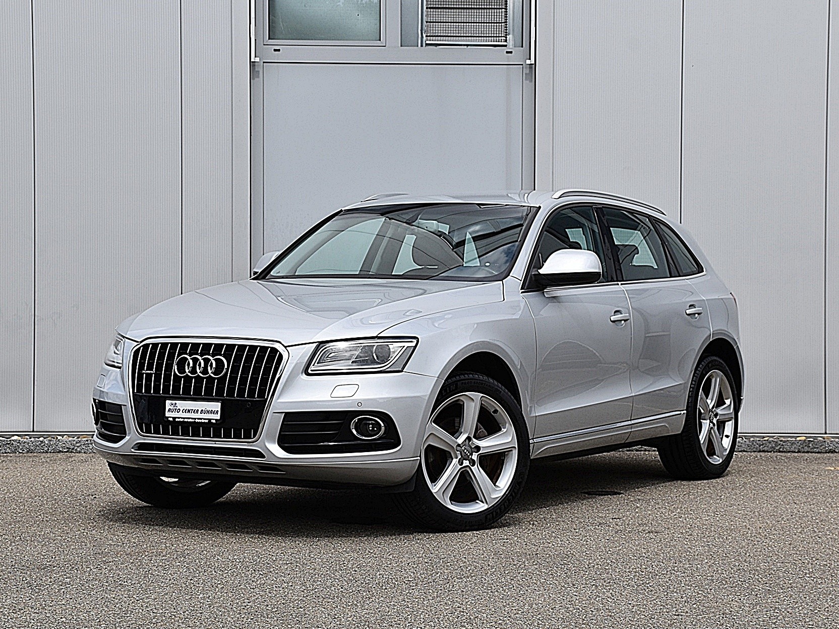 AUDI Q5 2.0 TDI quattro S-tronic-image-0