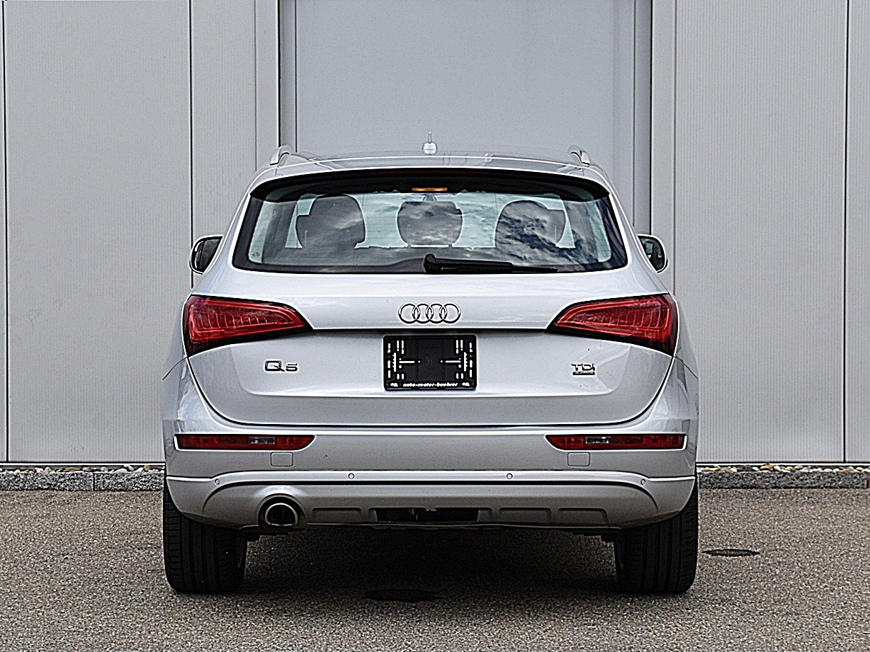 AUDI Q5 2.0 TDI quattro S-tronic-image-4