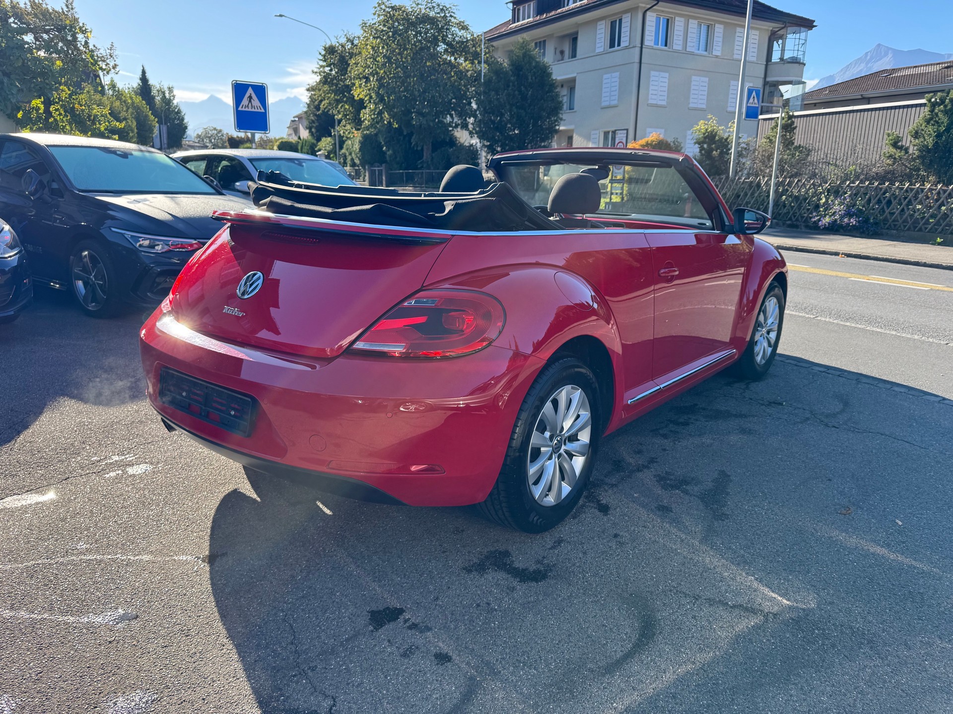 VW Beetle Cabrio 1.2 TSI BMT Design DSG-image-7
