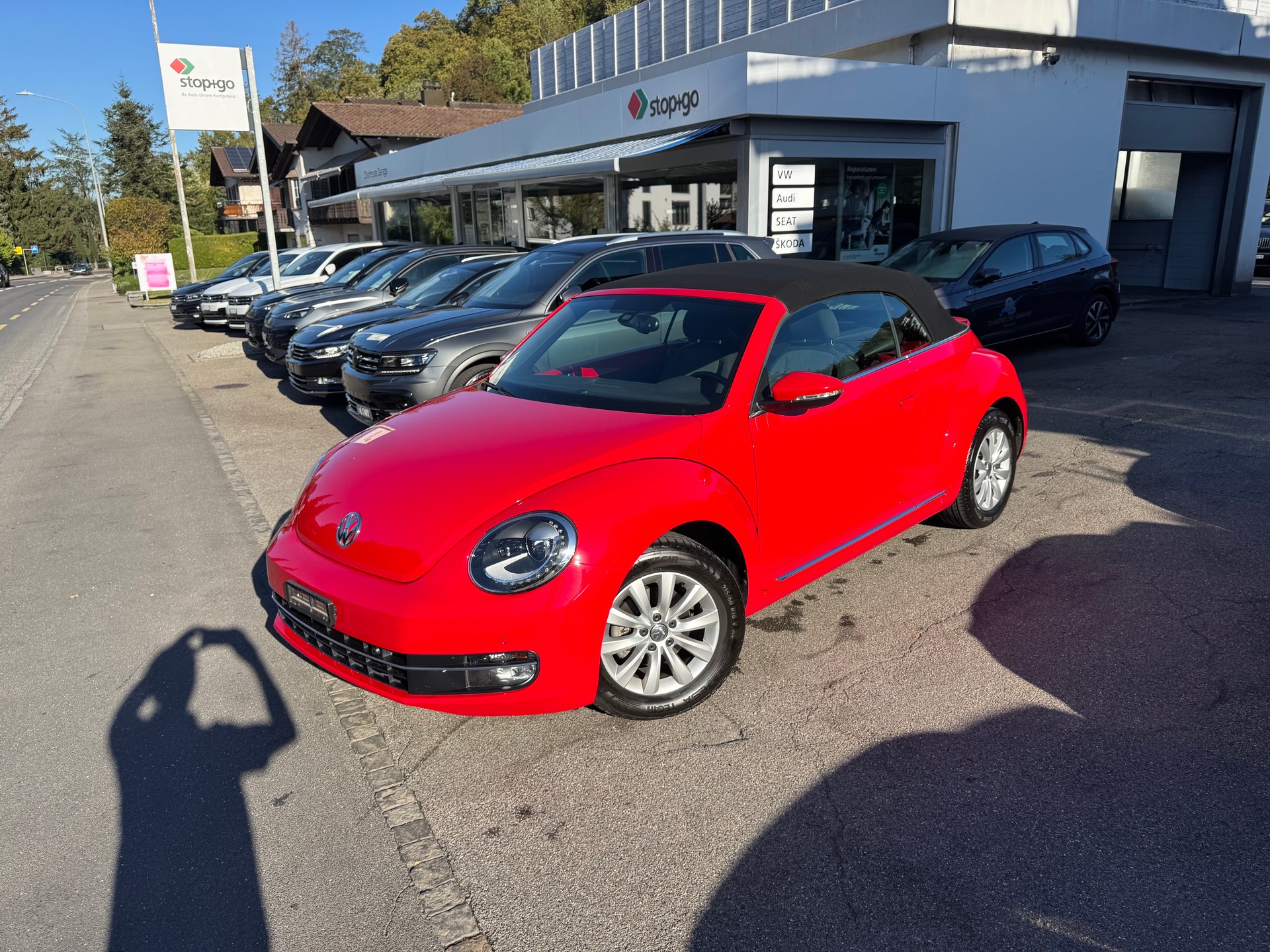 VW Beetle Cabrio 1.2 TSI BMT Design DSG-image-0
