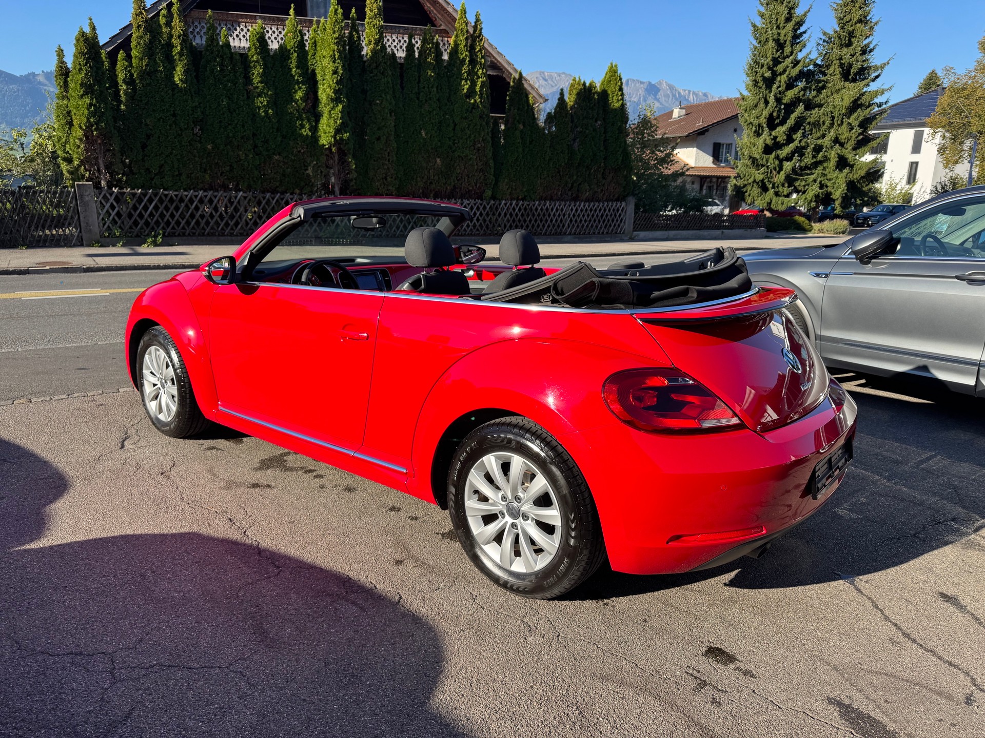 VW Beetle Cabrio 1.2 TSI BMT Design DSG-image-9