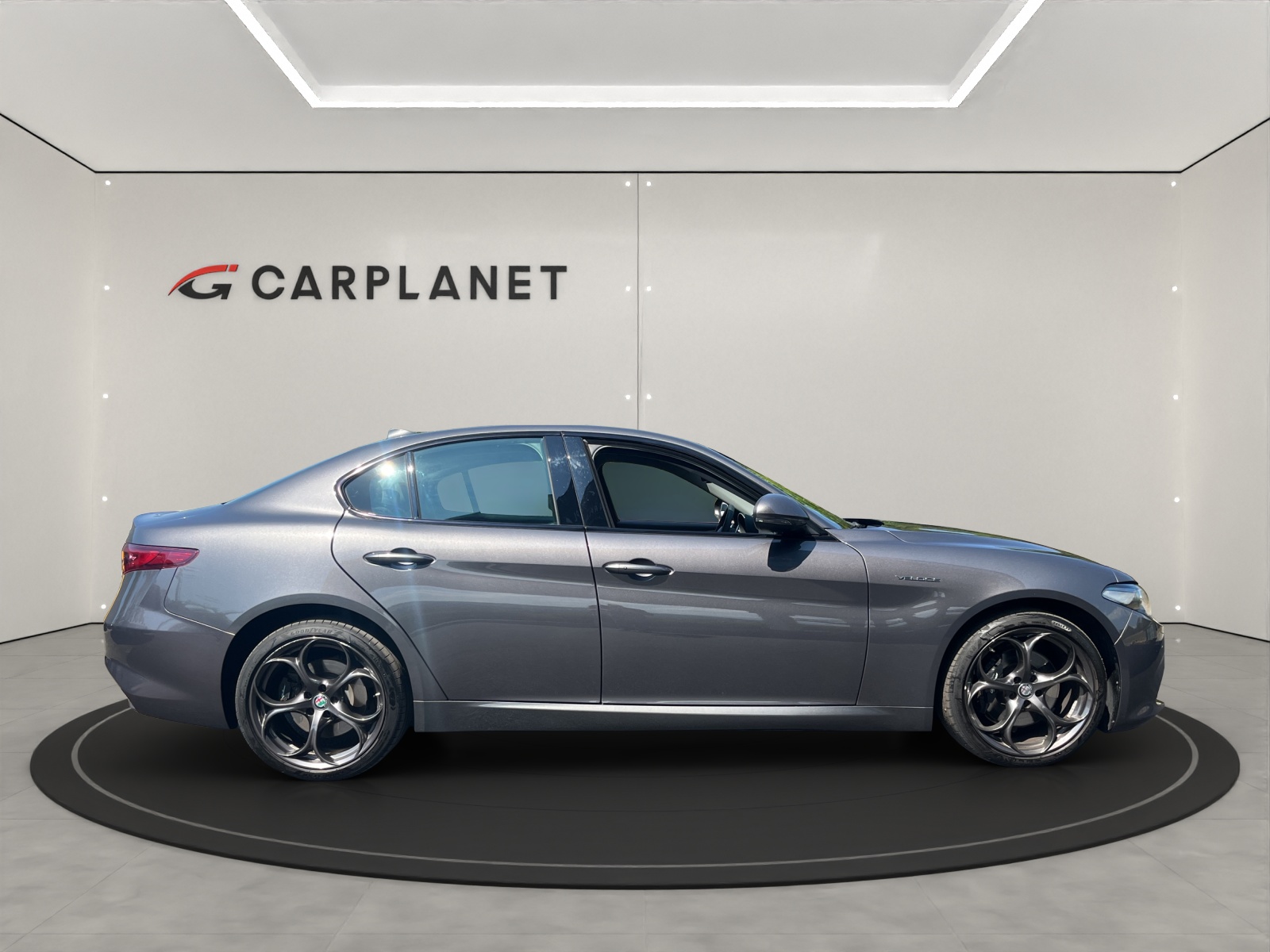 ALFA ROMEO Giulia 2.0 Q4 Veloce-image-2
