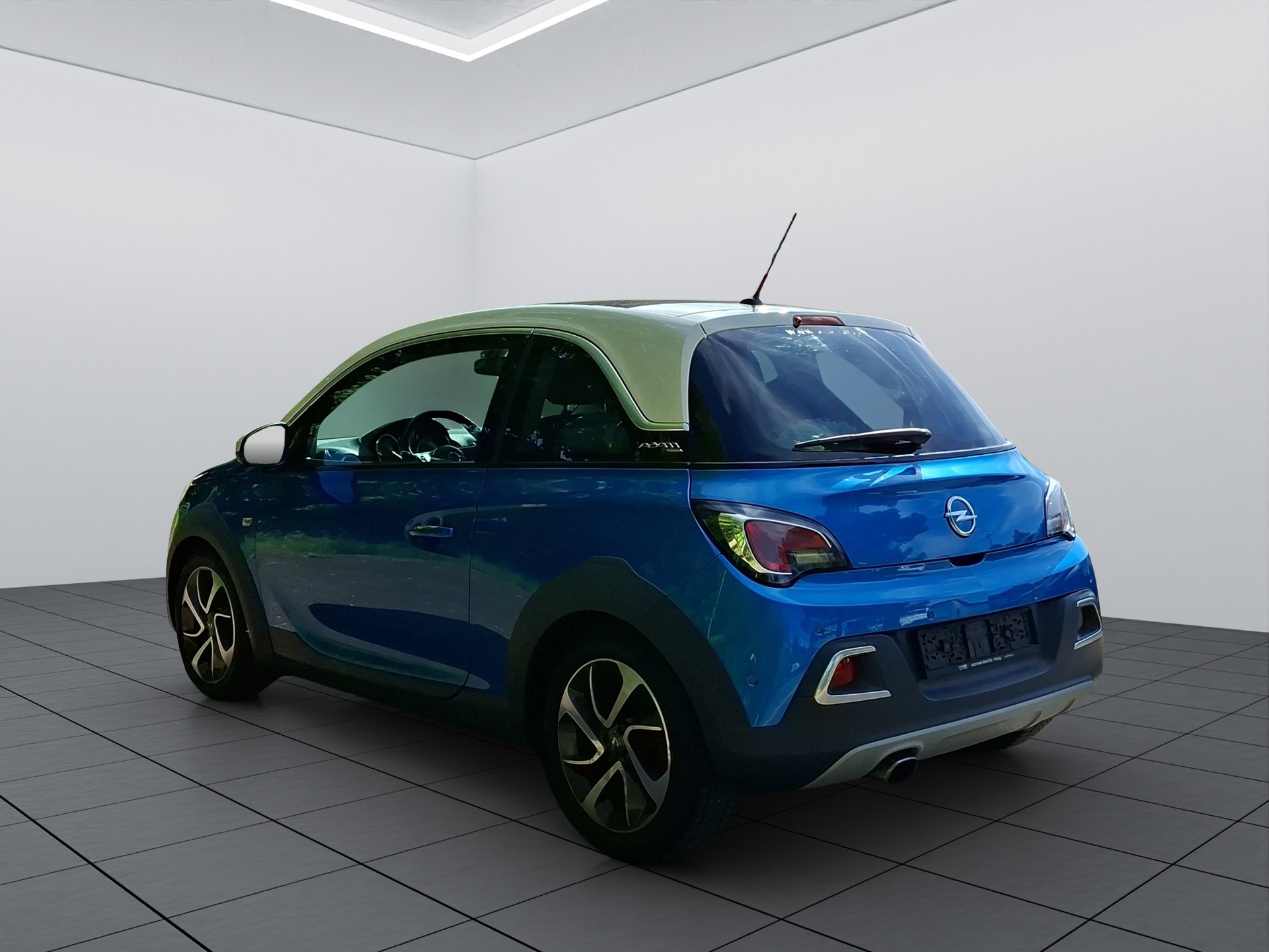 OPEL Adam 1.0 ecoFLEX Turbo ROCKS-image-3
