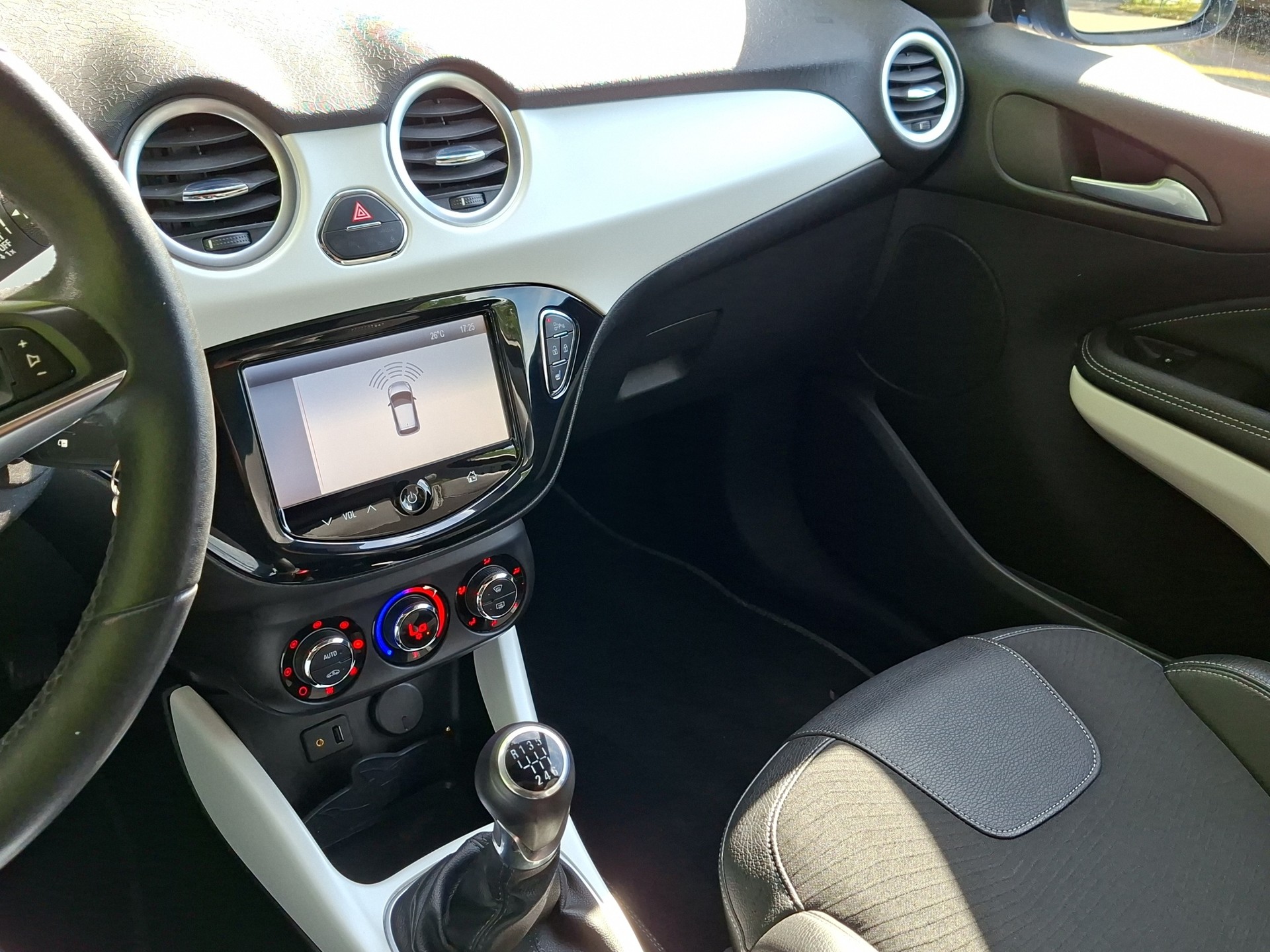 OPEL Adam 1.0 ecoFLEX Turbo ROCKS-image-11