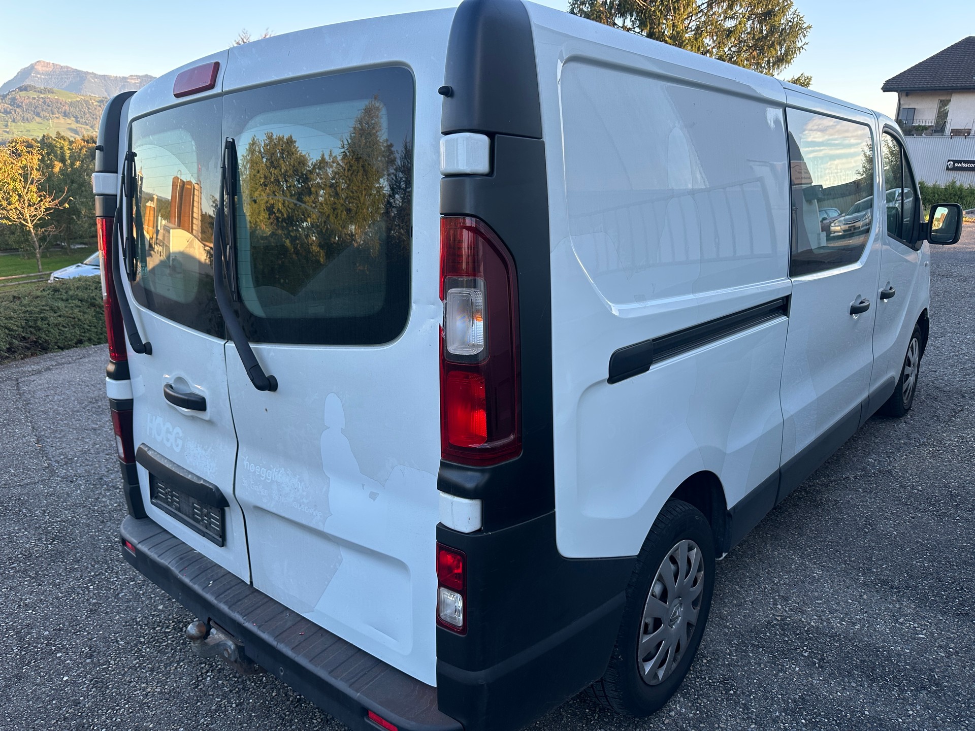 RENAULT Trafic 1.6 dCi 120 2.9t Business L2H1-image-1
