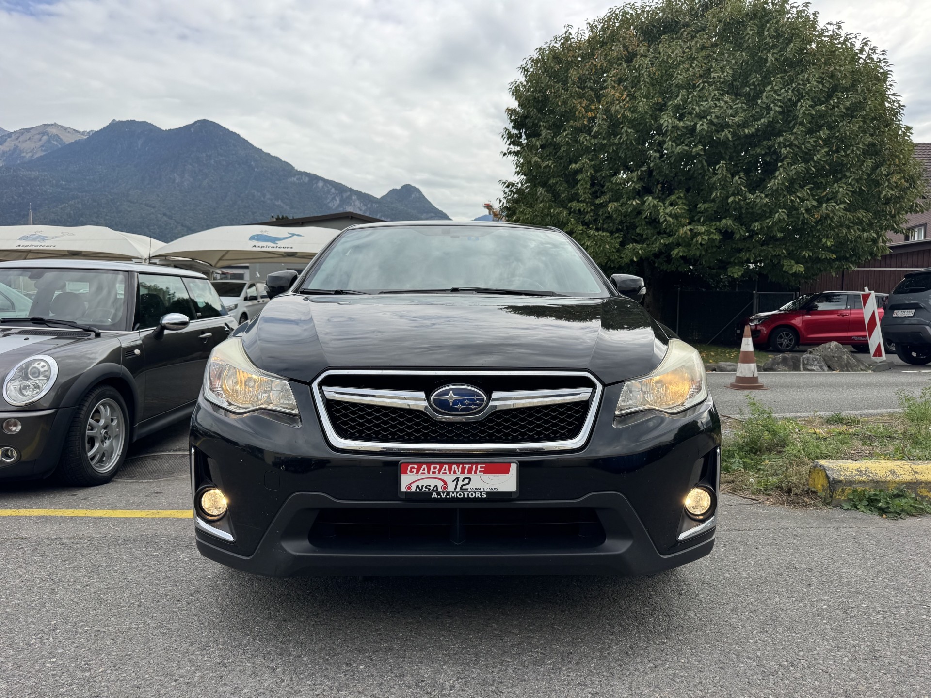 SUBARU XV 2.0 Swiss Three AWD CVT Six Star Ed.-showroom-element-2