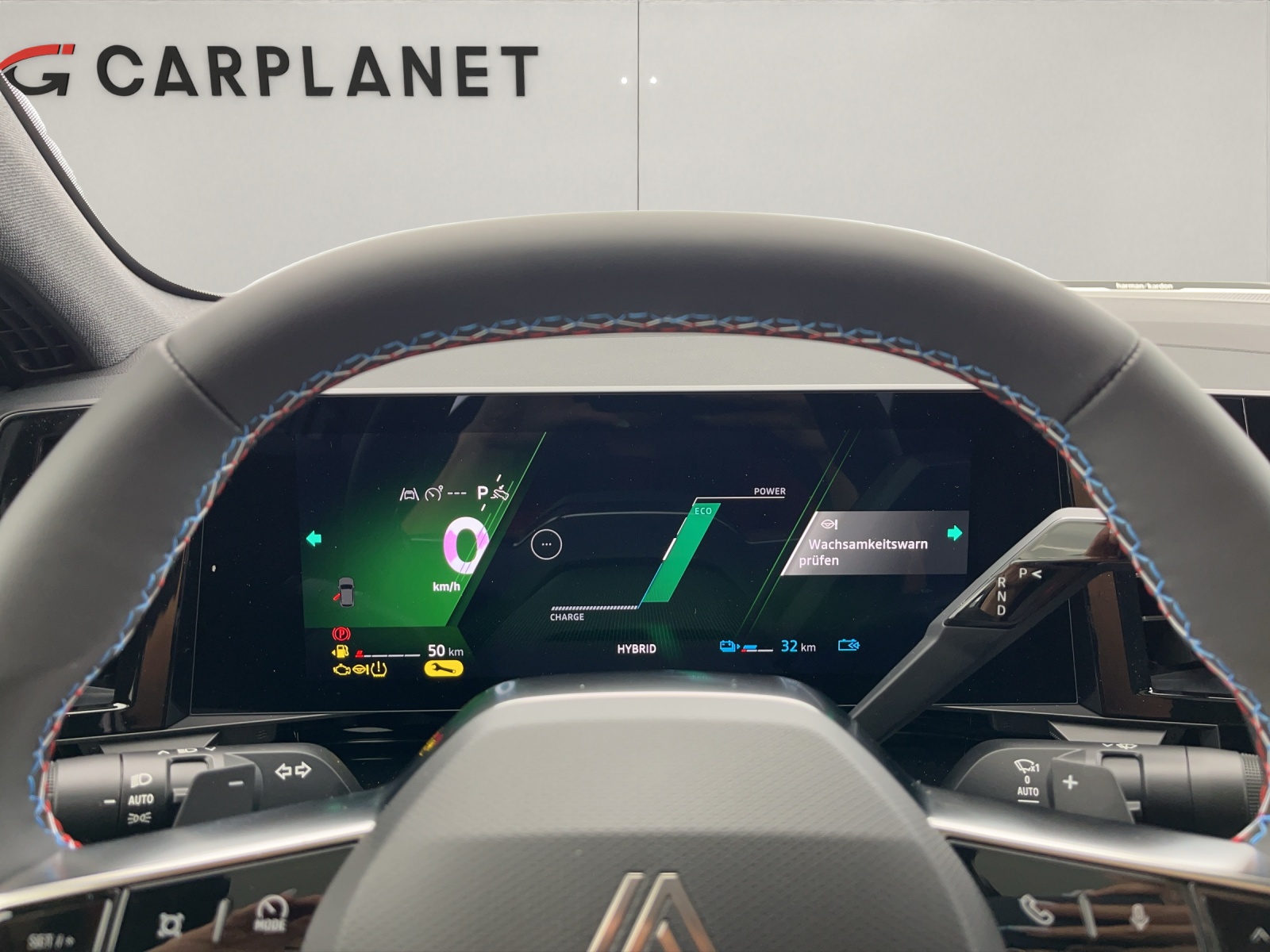RENAULT Rafale 1.2 E-Tech Plug-in Atelier Alpine-image-10