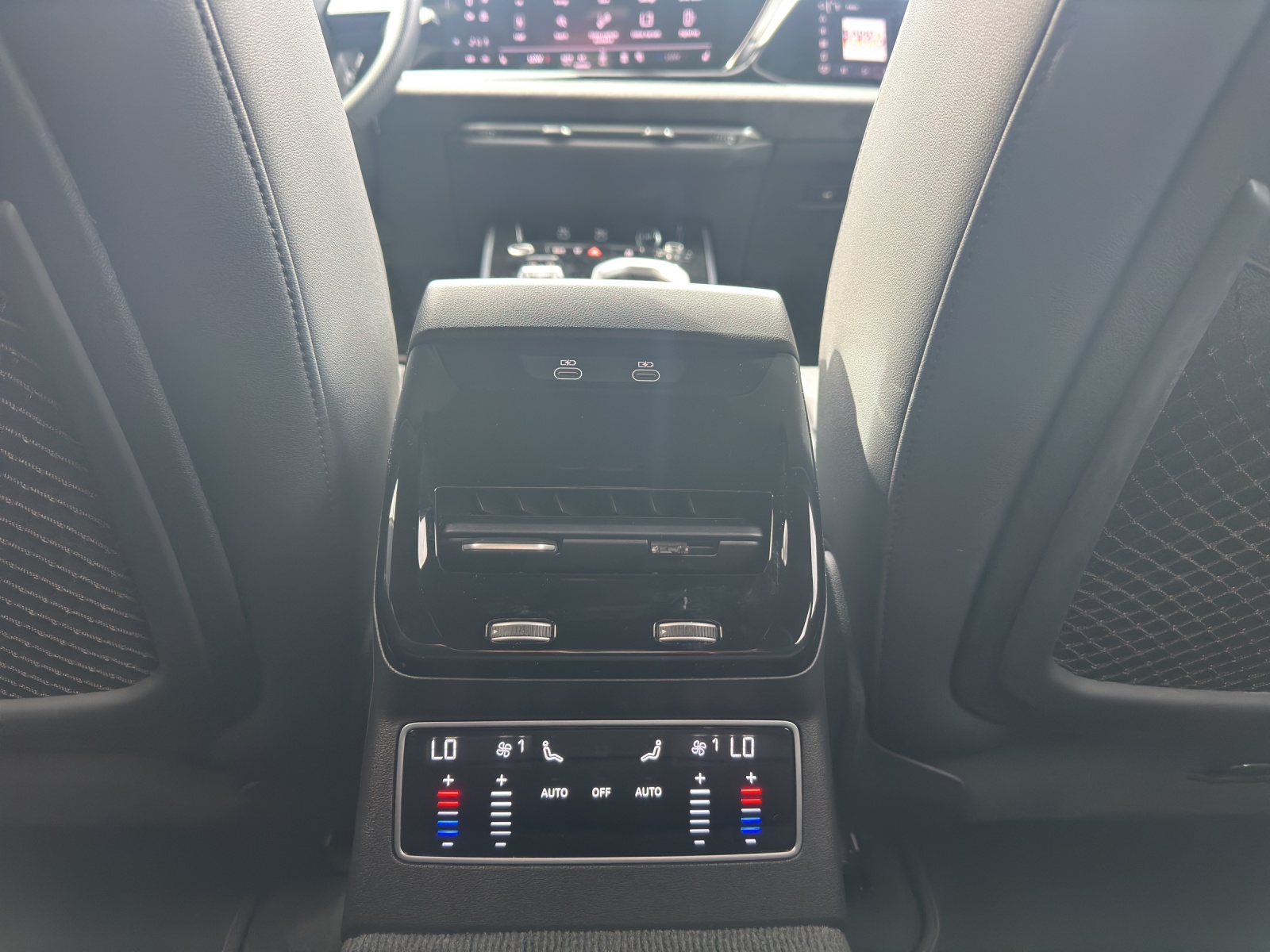 AUDI A6 Avant e-hybrid quattro 220 kW S tronic-image-13