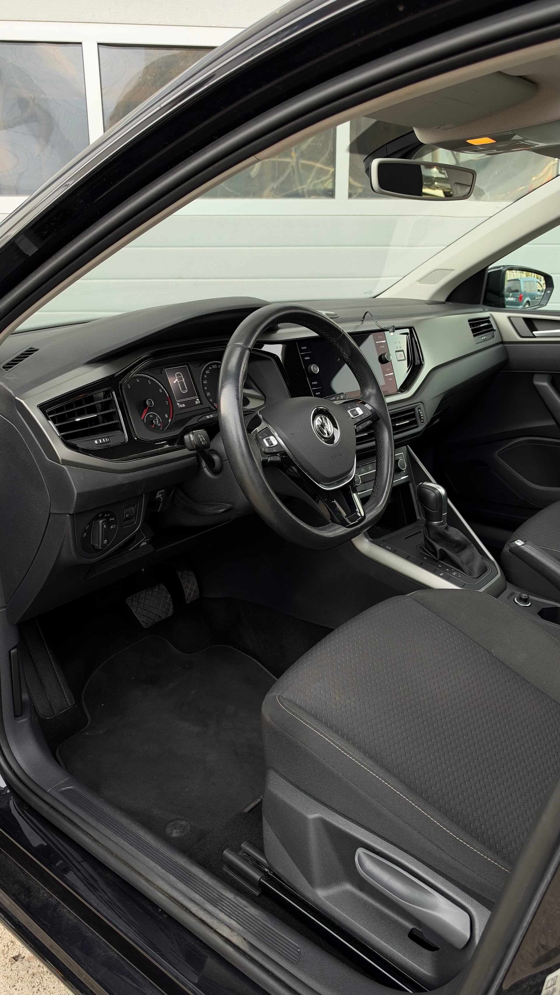 VW Polo 1.0 TSI BMT Comfortline DSG-image-7