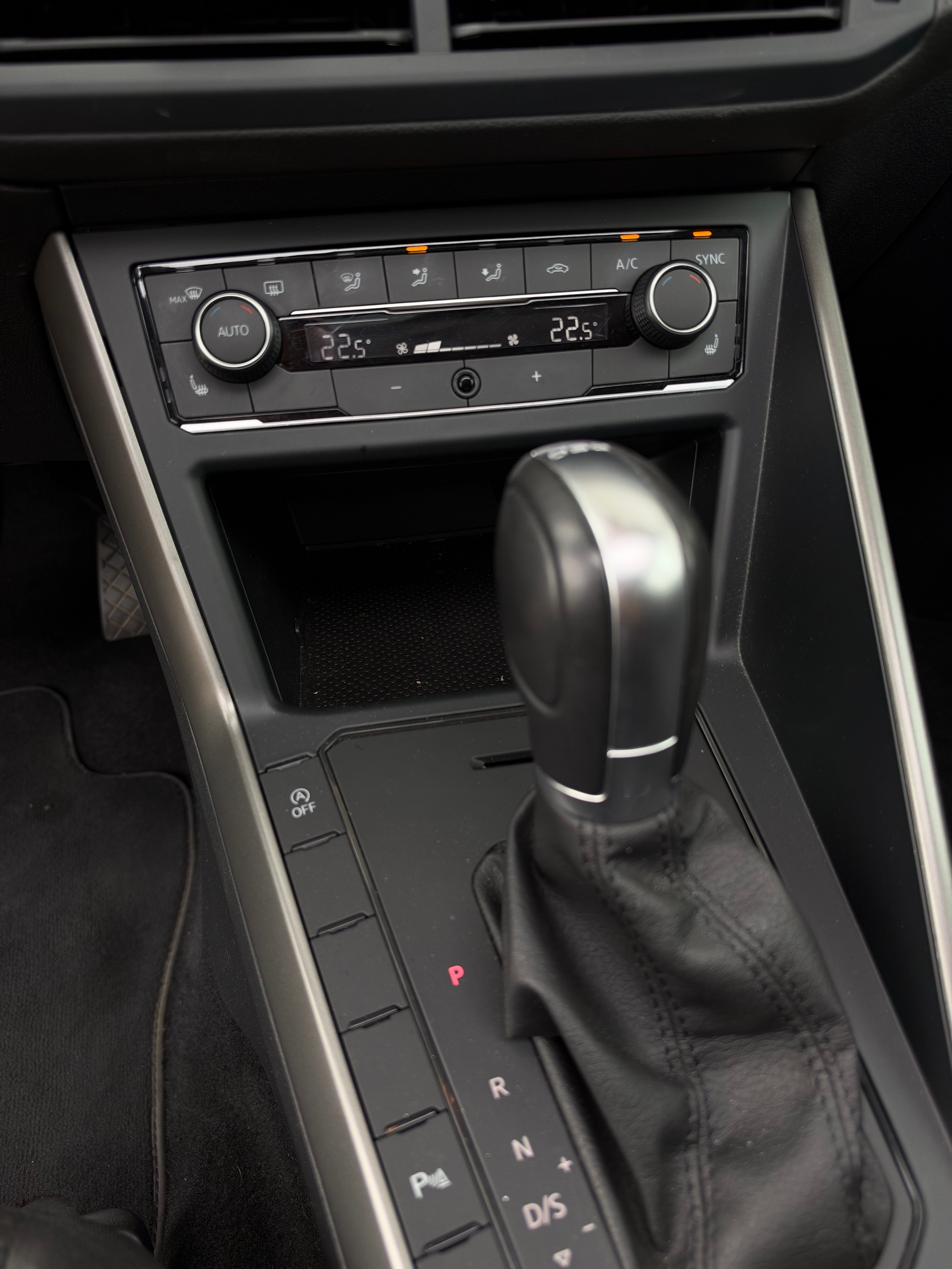 VW Polo 1.0 TSI BMT Comfortline DSG-image-13
