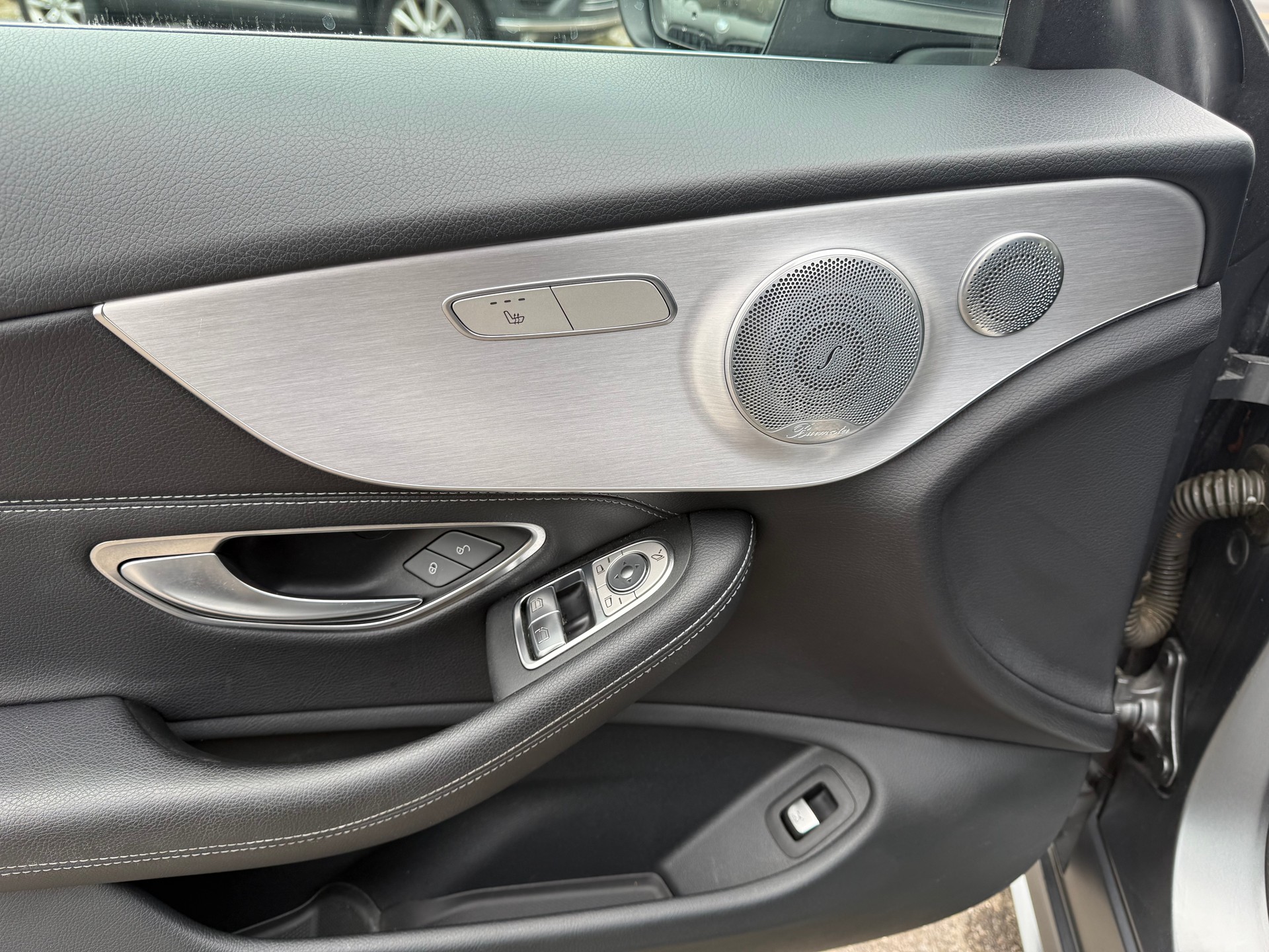 MERCEDES-BENZ C 250 Coupé AMG Line 9G-tronic-image-12