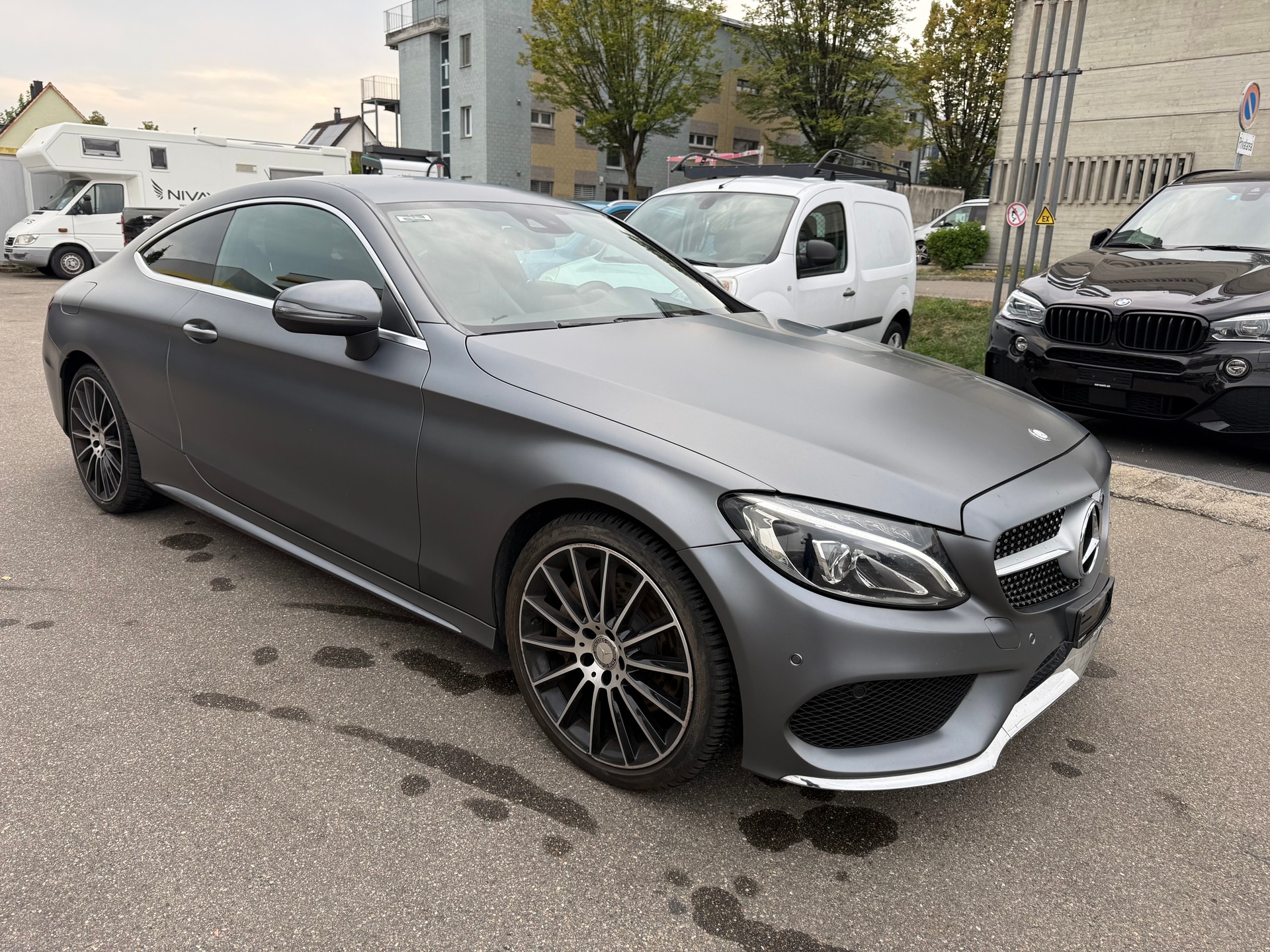 MERCEDES-BENZ C 250 Coupé AMG Line 9G-tronic-image-2