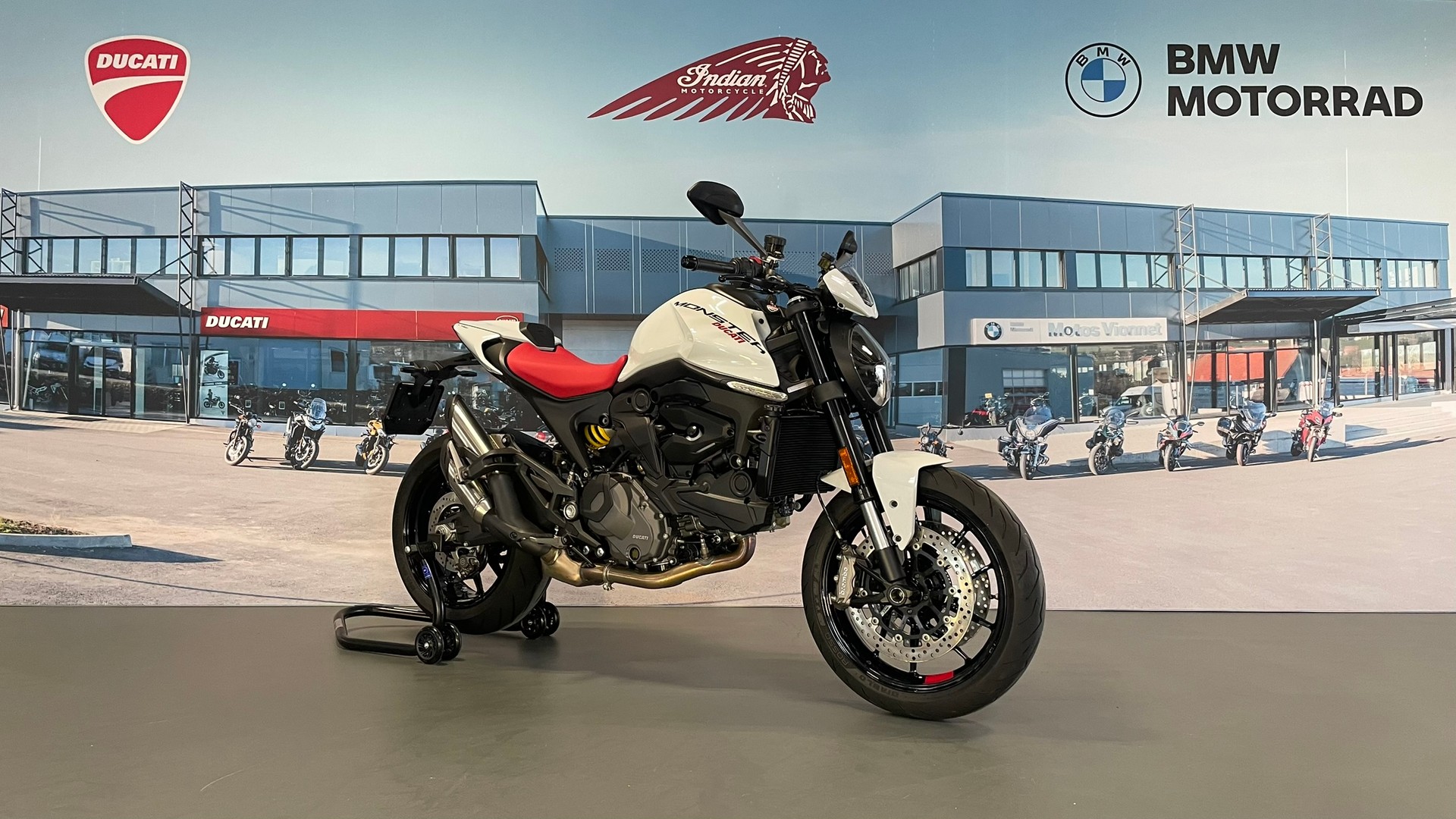 DUCATI Monster + 937
