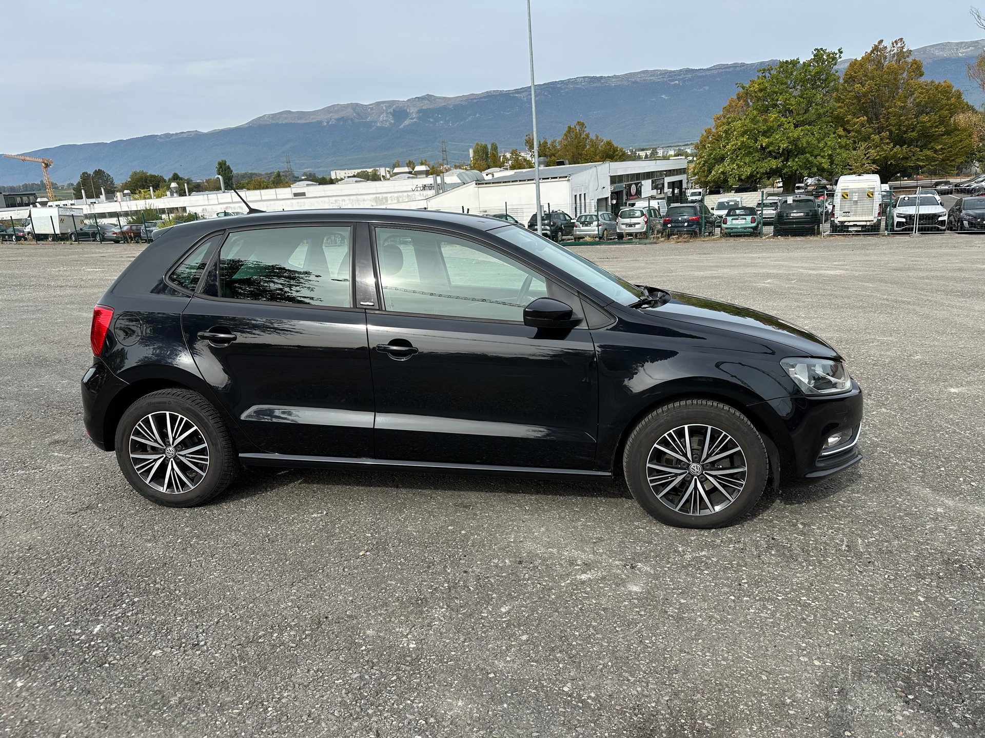 VW Polo 1.2 TSI BMT Lounge DSG-image-4