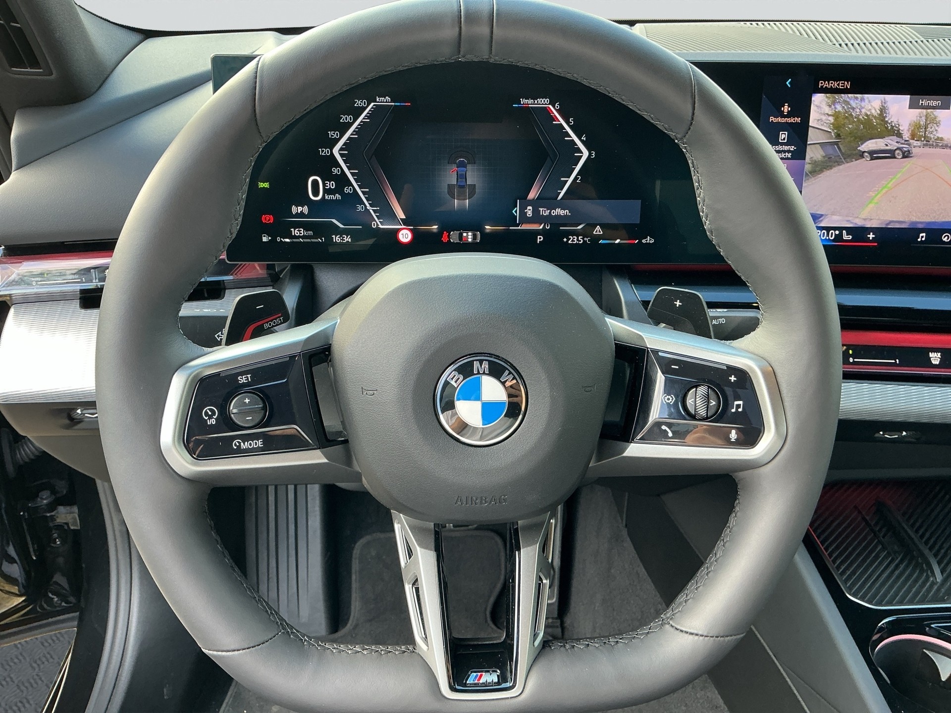 BMW 520d xDrive 48V M Sport Steptronic-image-9