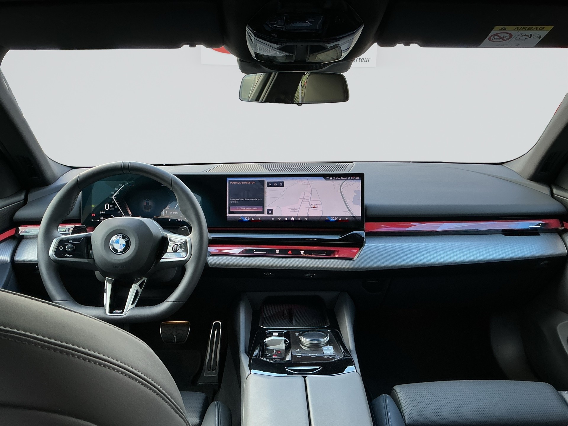 BMW 520d xDrive 48V M Sport Steptronic-image-14