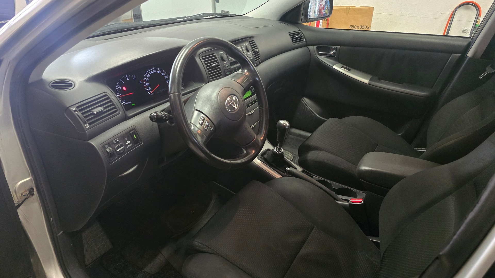 TOYOTA Corolla Wagon 2.0 D4D Linea Terra-image-6