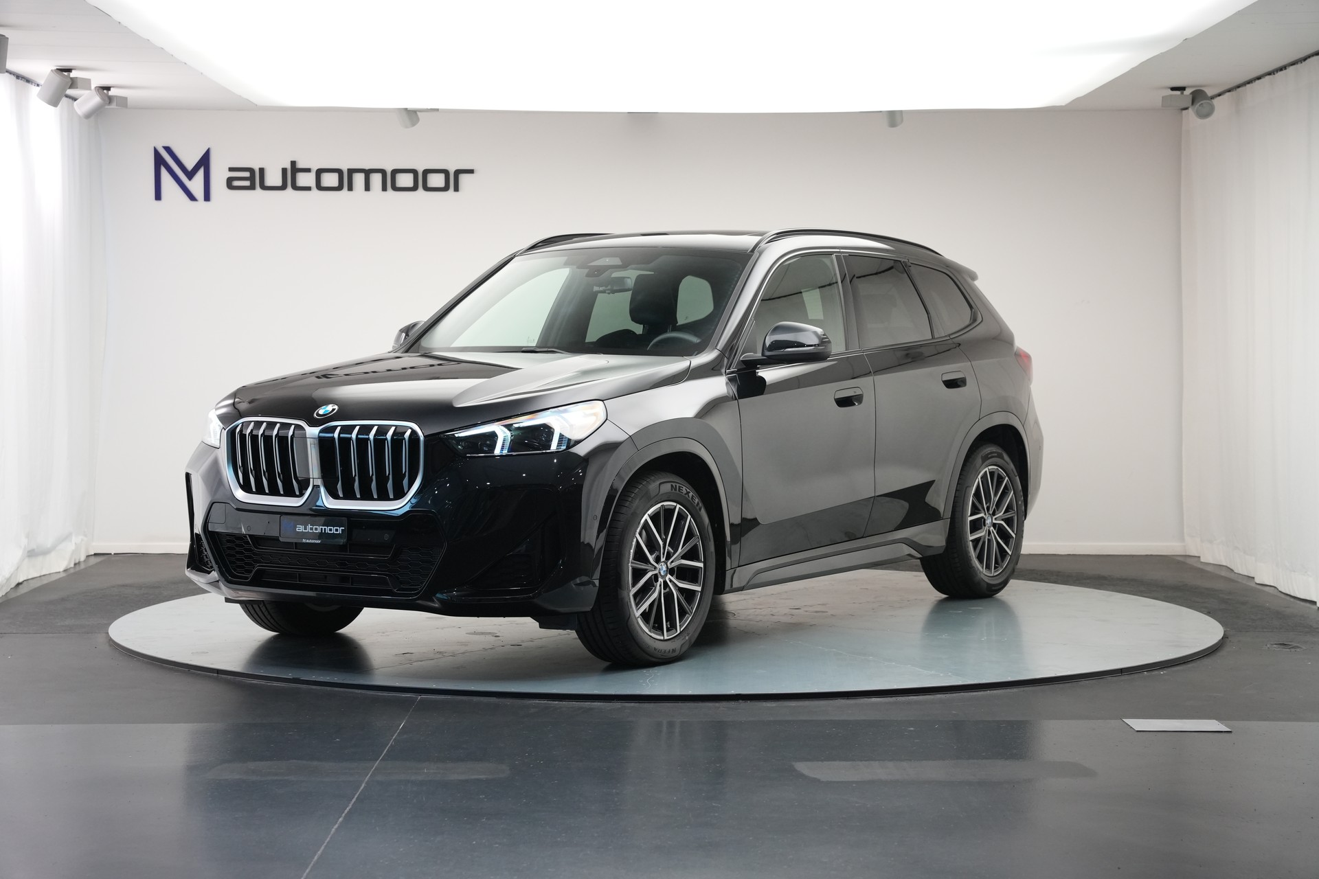 BMW X1 sDrive 18i M Sport *Panorama* *Harman/Kardon*-image-0