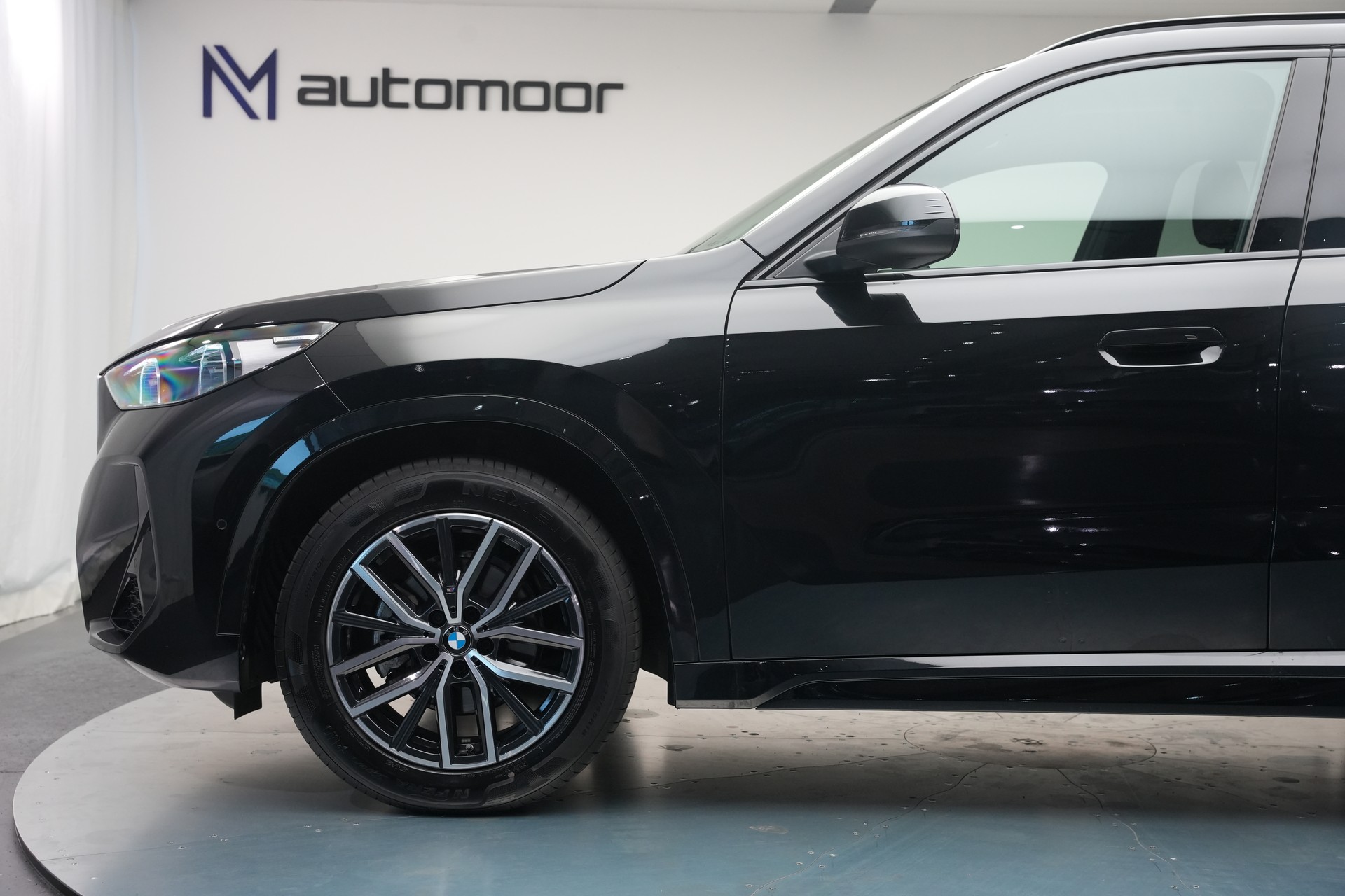 BMW X1 sDrive 18i M Sport *Panorama* *Harman/Kardon*-image-41