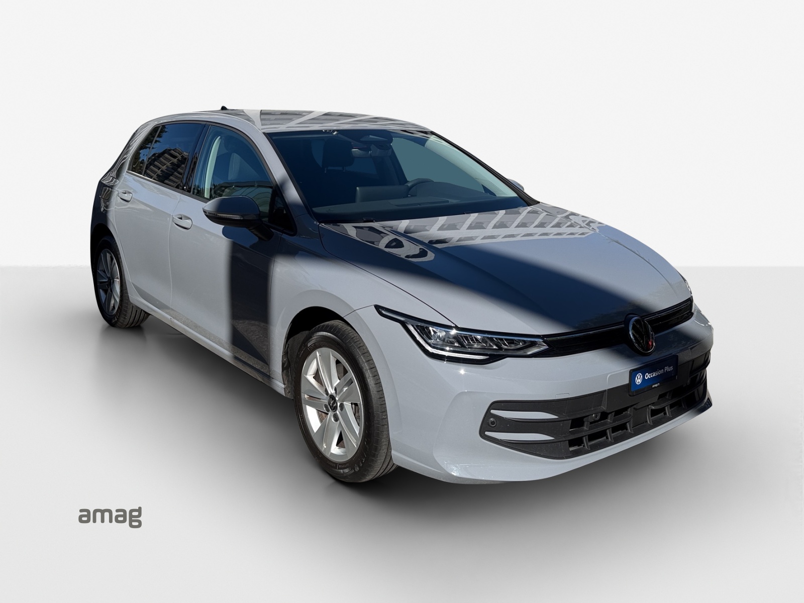 VW Golf 1.5 TSI Basis-image-5