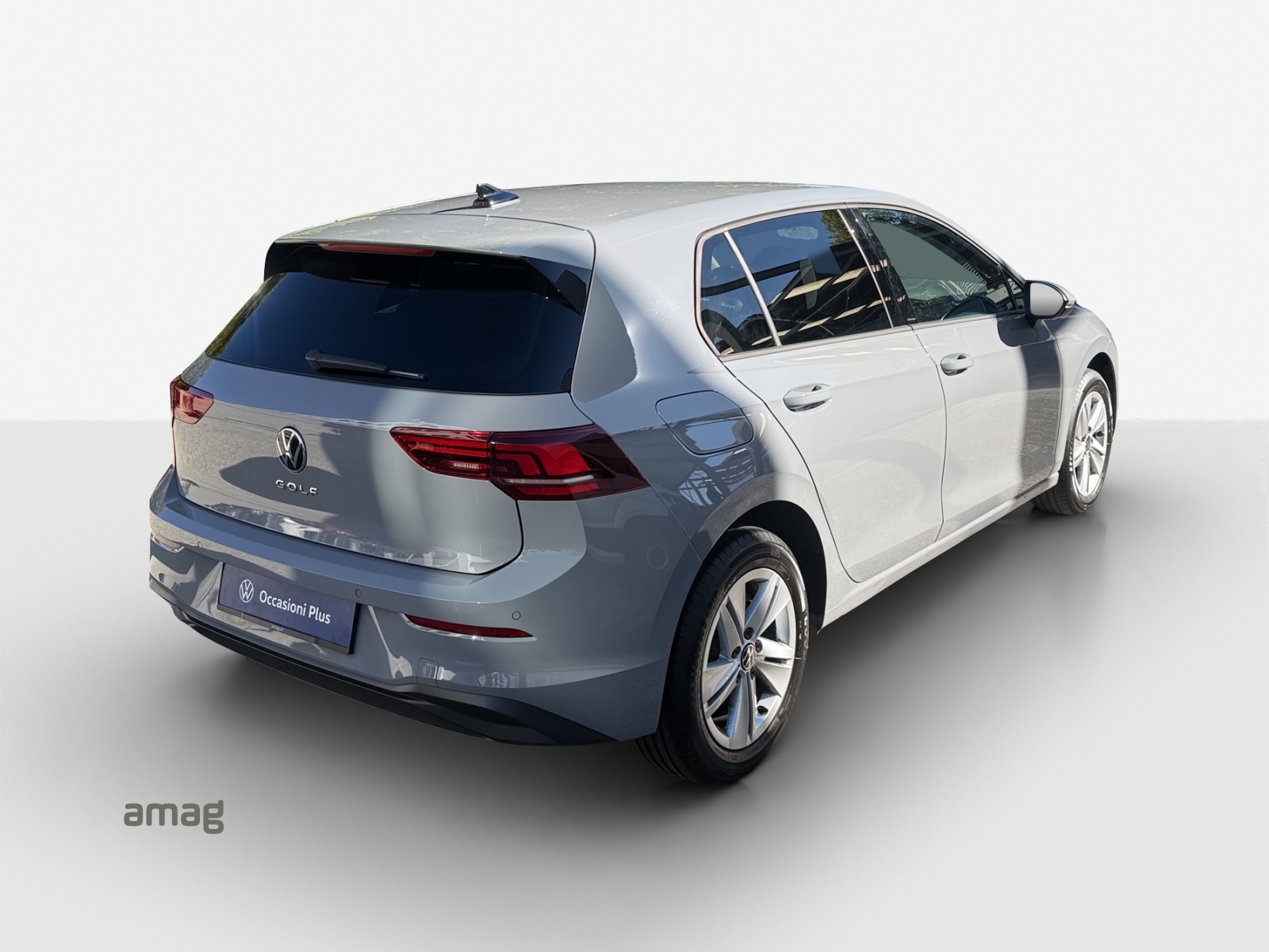 VW Golf 1.5 TSI Basis-image-4