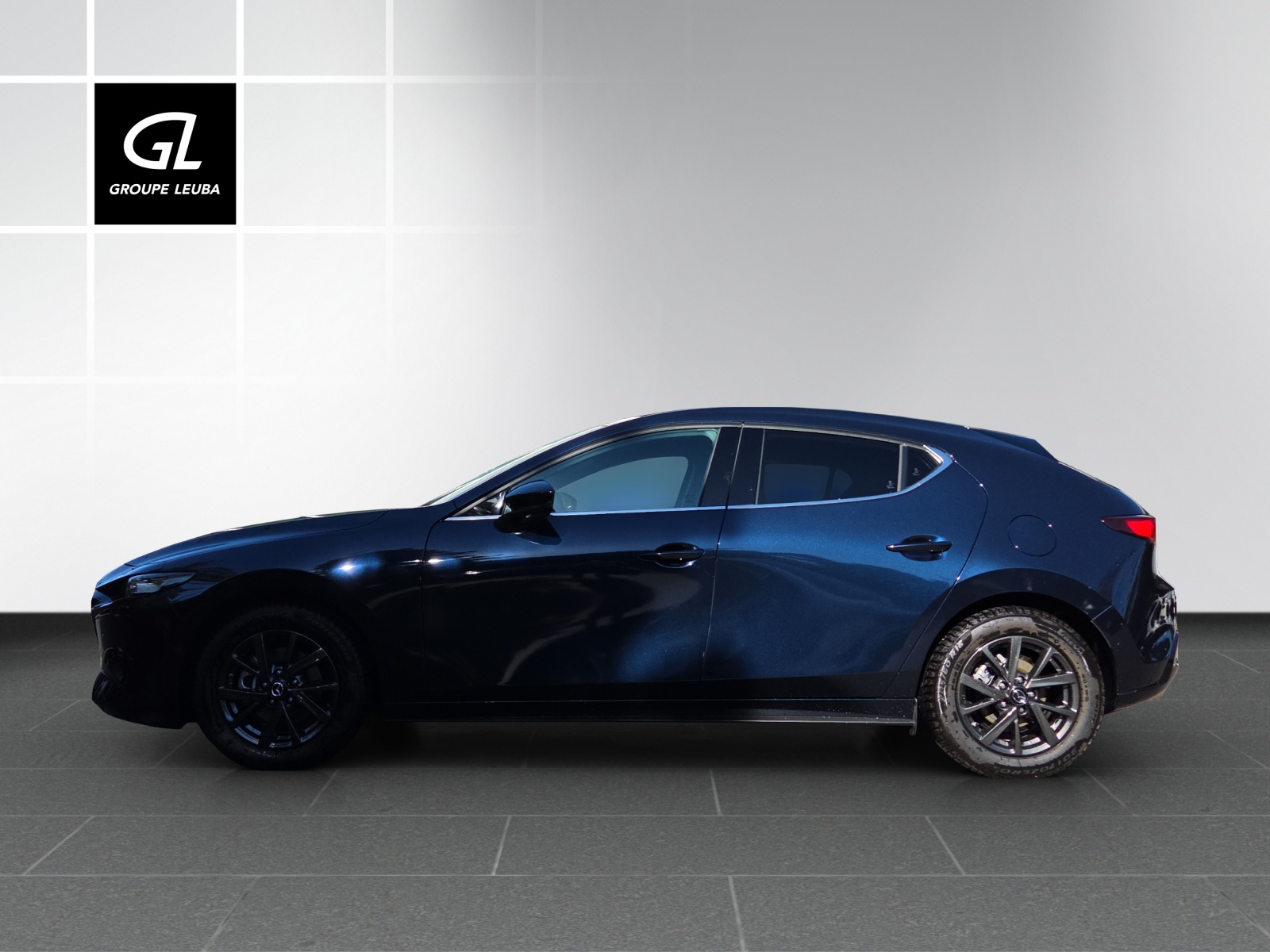 MAZDA 3 HB G 150 Homura-showroom-element-2
