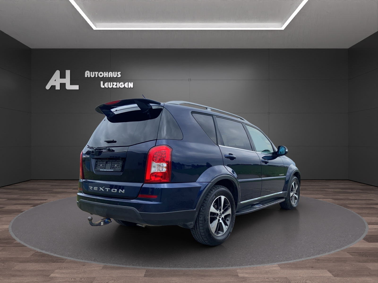 KGM-SsangYong Rexton RX200 e-XDi Sapphire 4WD Automatic-image-4