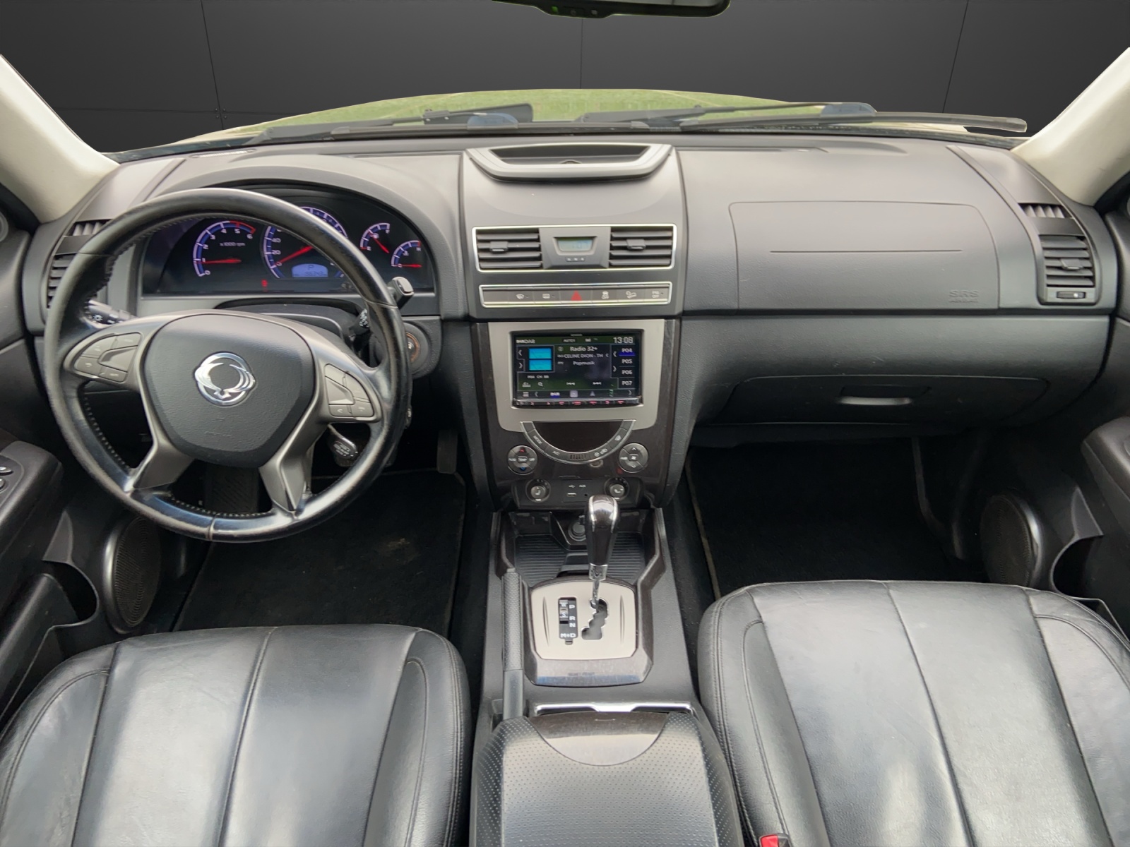 KGM-SsangYong Rexton RX200 e-XDi Sapphire 4WD Automatic-image-10