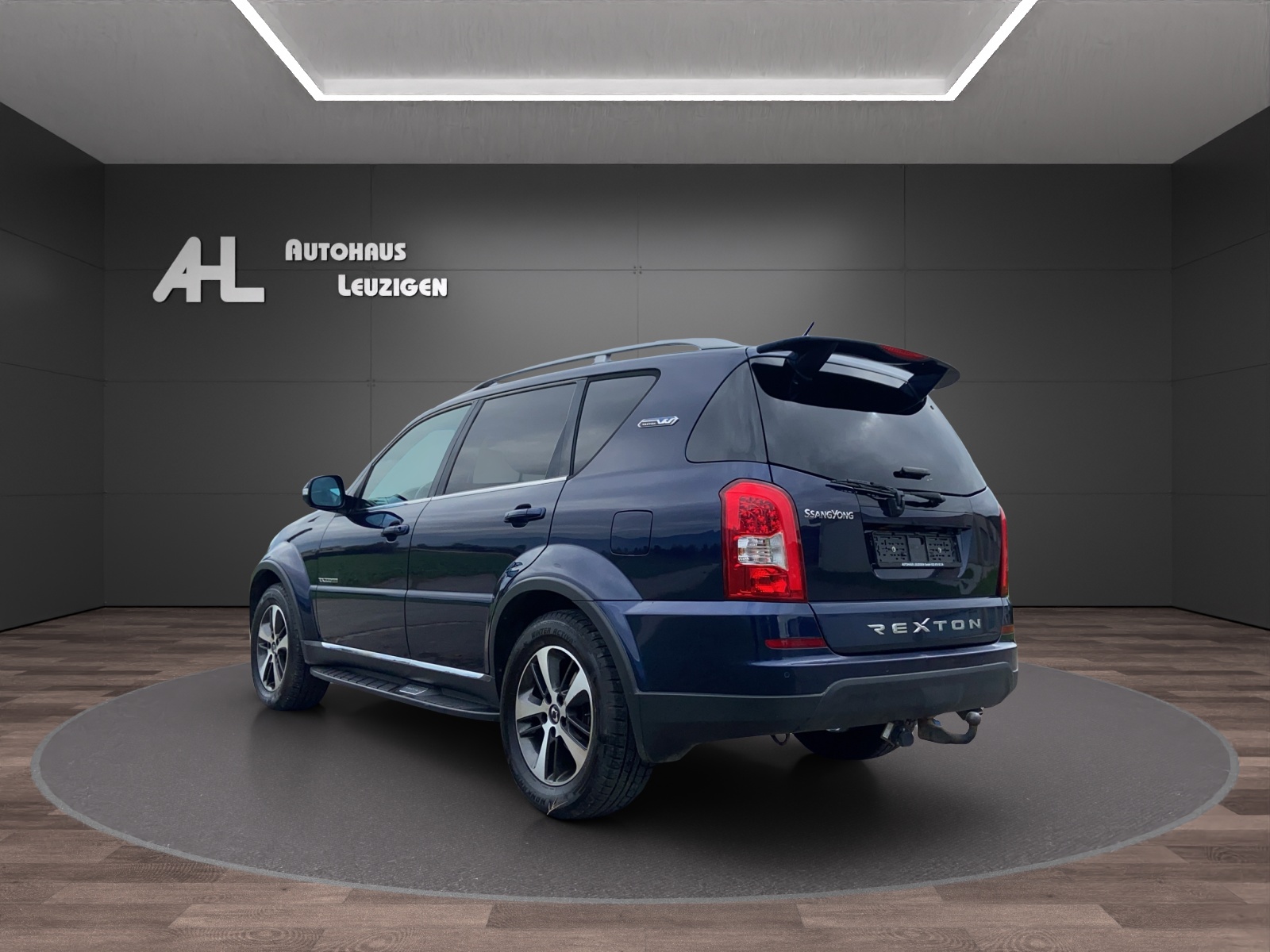 KGM-SsangYong Rexton RX200 e-XDi Sapphire 4WD Automatic-image-2