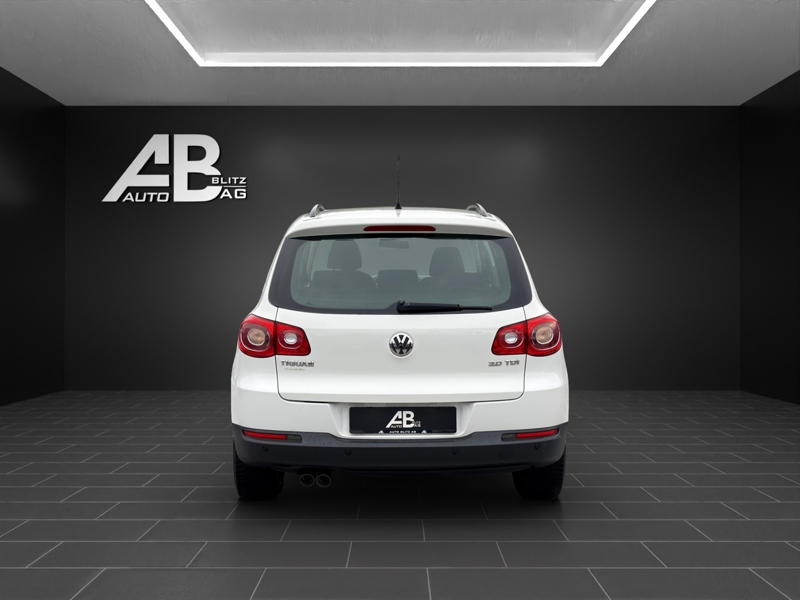 VW Tiguan 2.0 TDI 4x4 Trend&Fun mit 140 PS-image-3