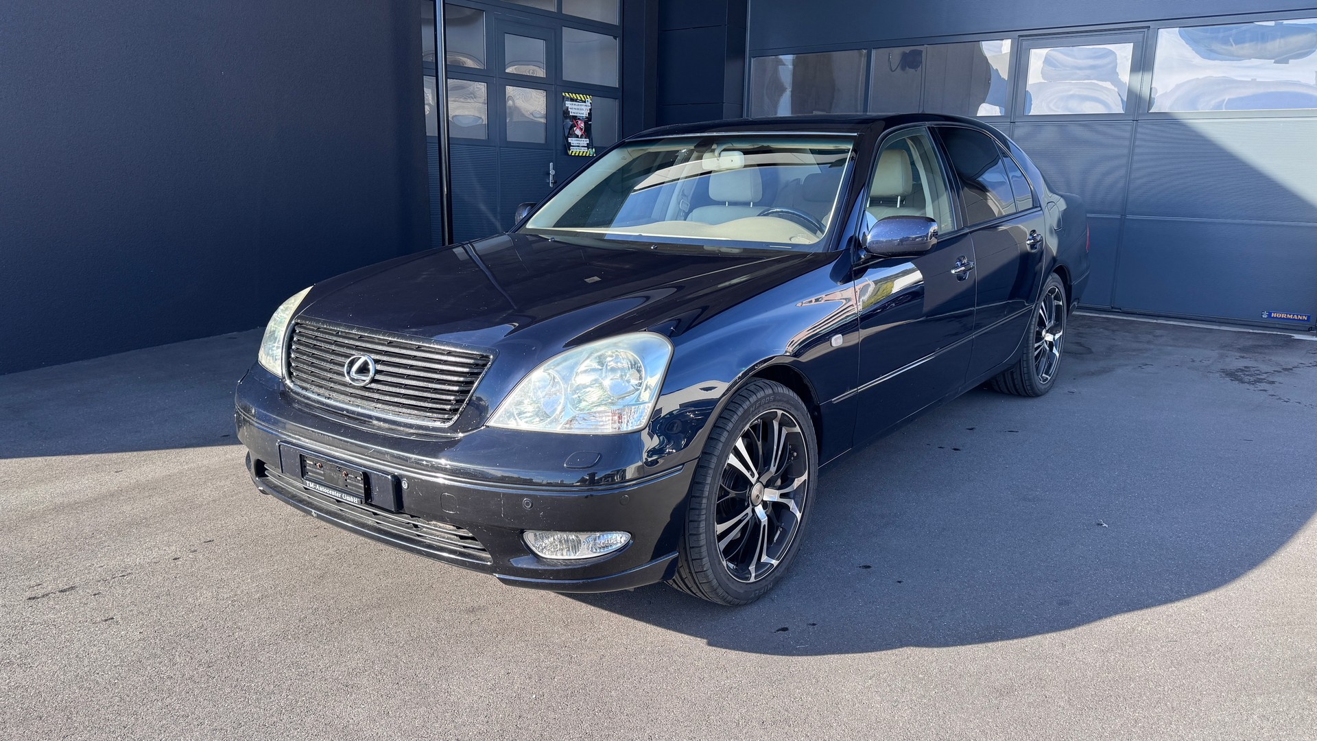 LEXUS LS 430 Automatic-image-0