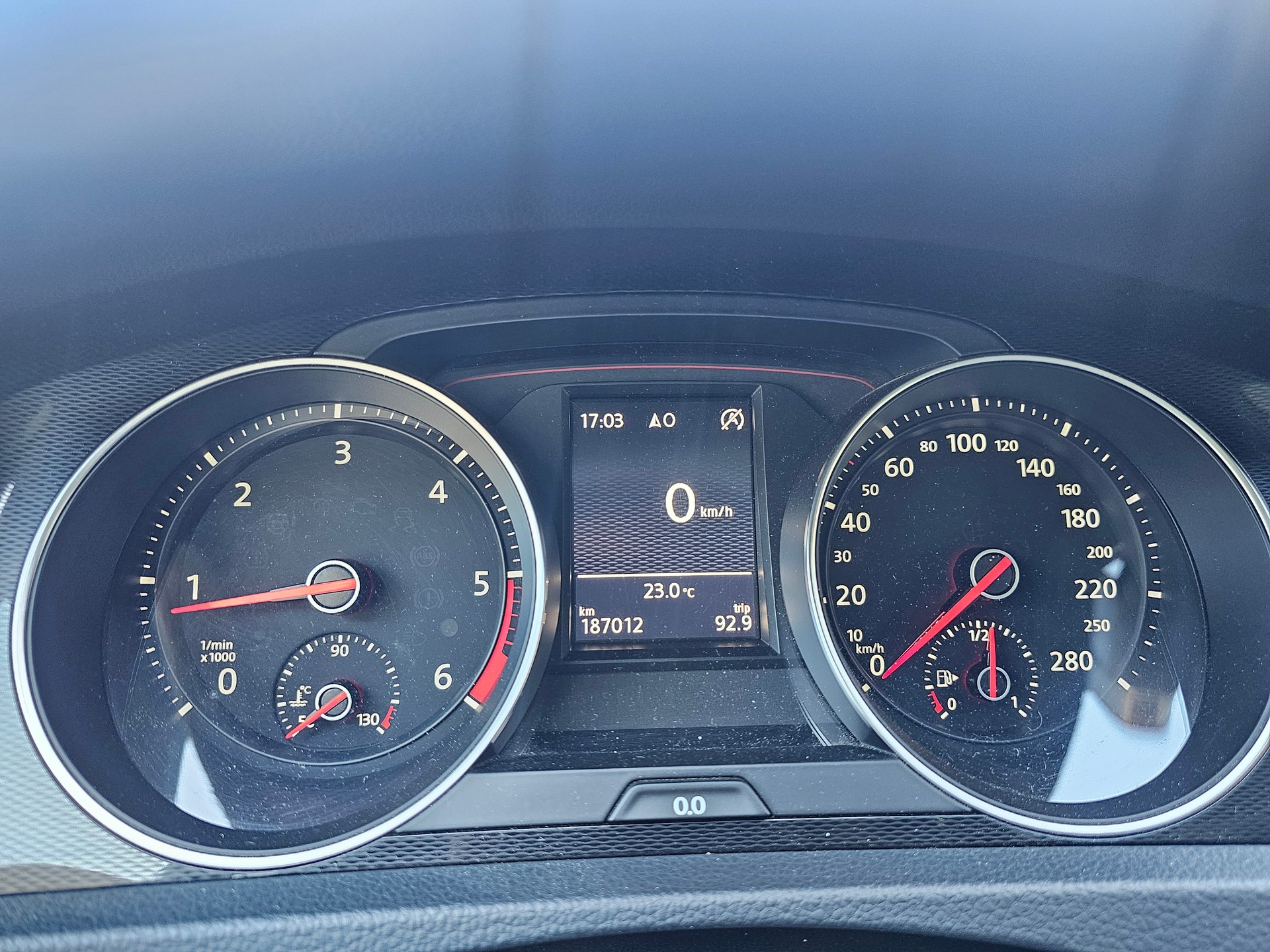 VW Golf 2.0 TDI GTD DSG-image-8