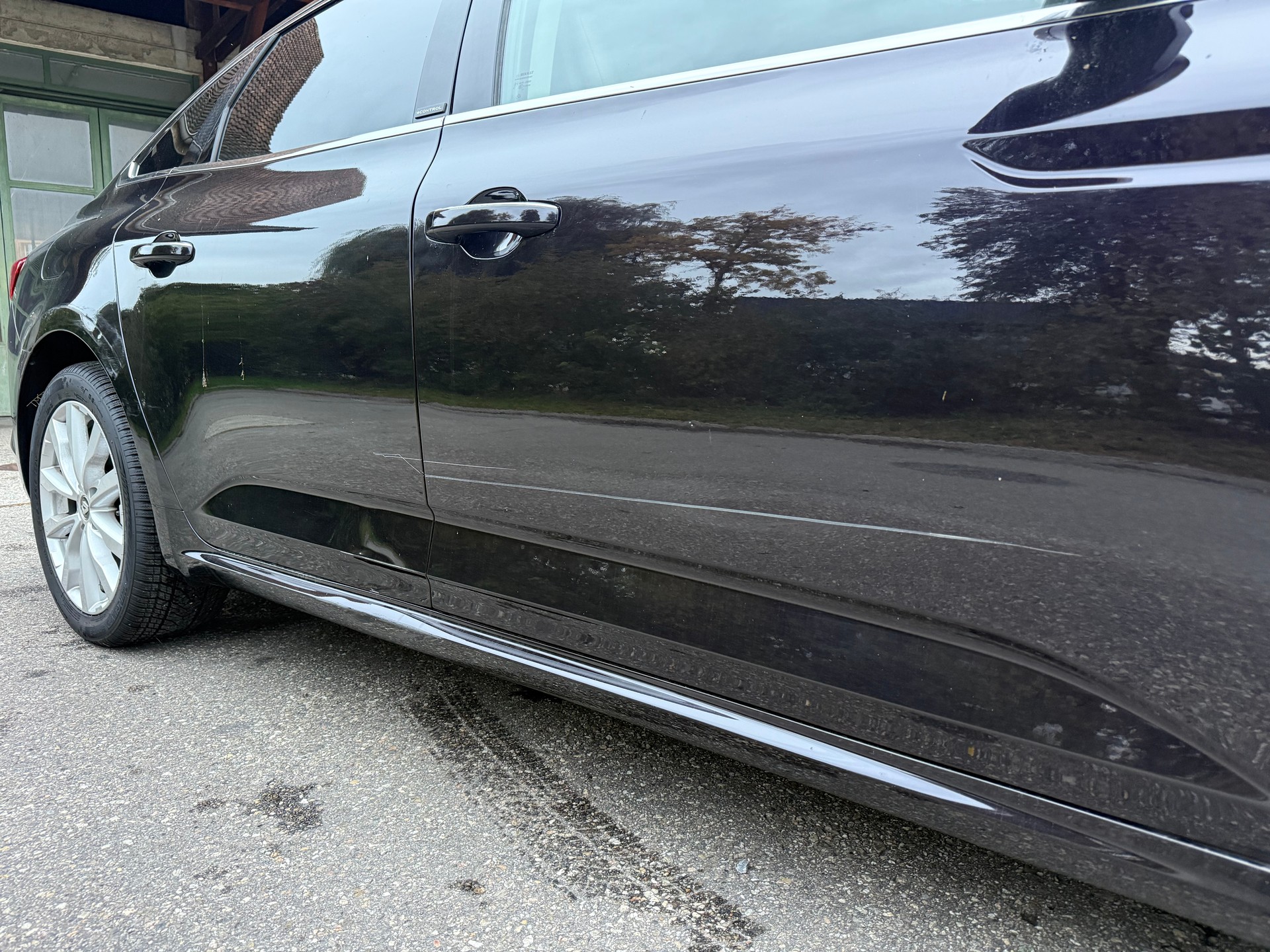 RENAULT Talisman 1.6 TCe Initiale EDC-image-5
