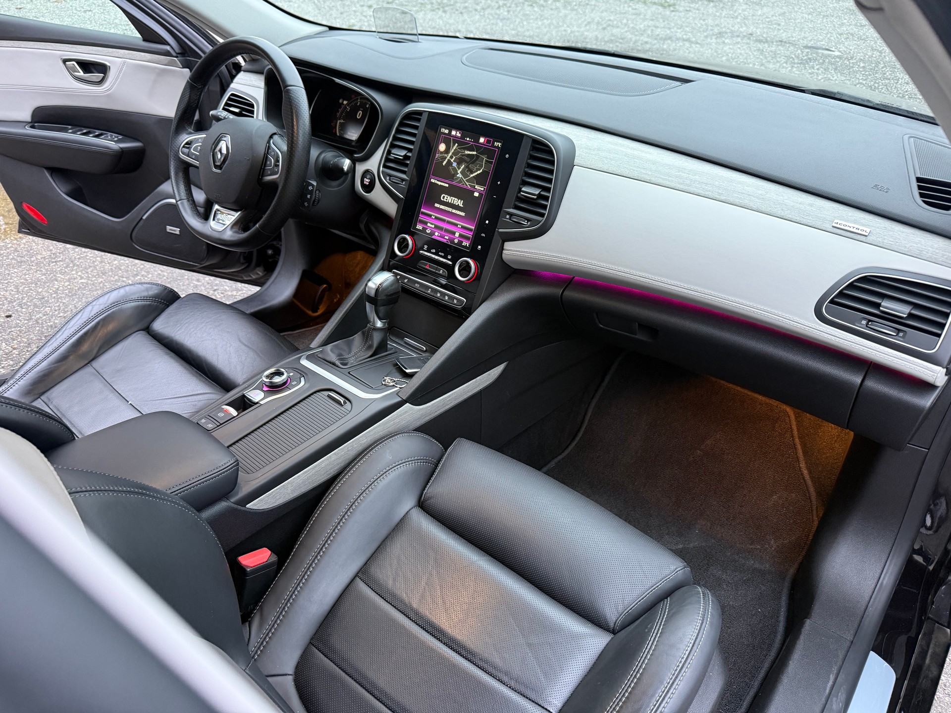 RENAULT Talisman 1.6 TCe Initiale EDC-image-10
