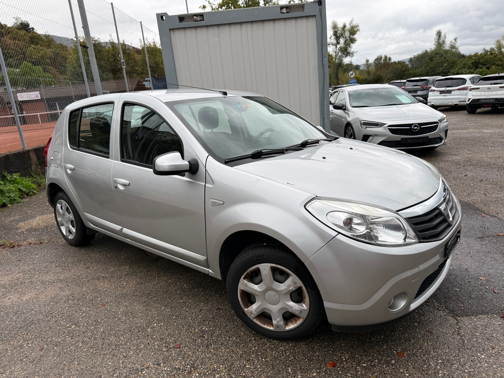 DACIA Sandero 1.6 Ambiance-image-2