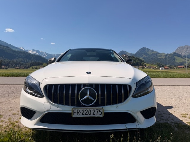 Car photo