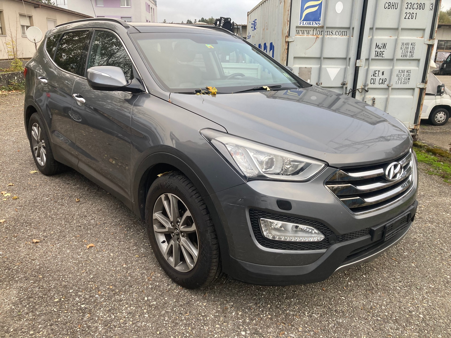 HYUNDAI Santa Fe 2.2 CRDI Premium 4WD Automatic-image-1
