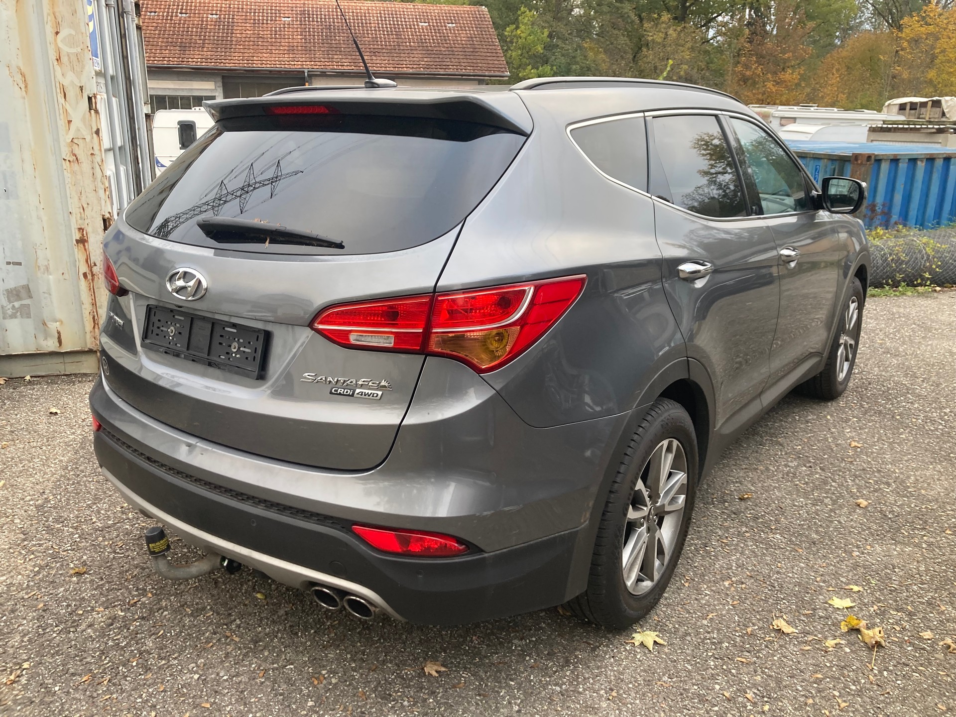 HYUNDAI Santa Fe 2.2 CRDI Premium 4WD Automatic-image-2