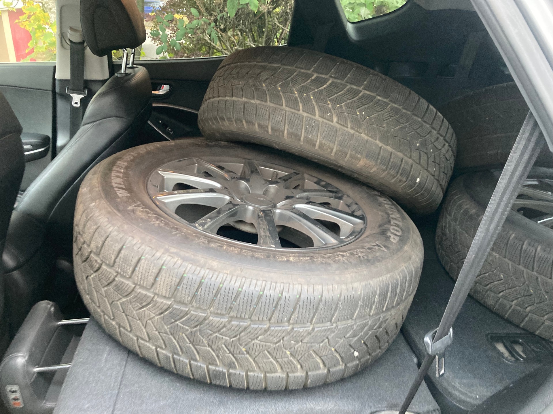 HYUNDAI Santa Fe 2.2 CRDI Premium 4WD Automatic-image-7