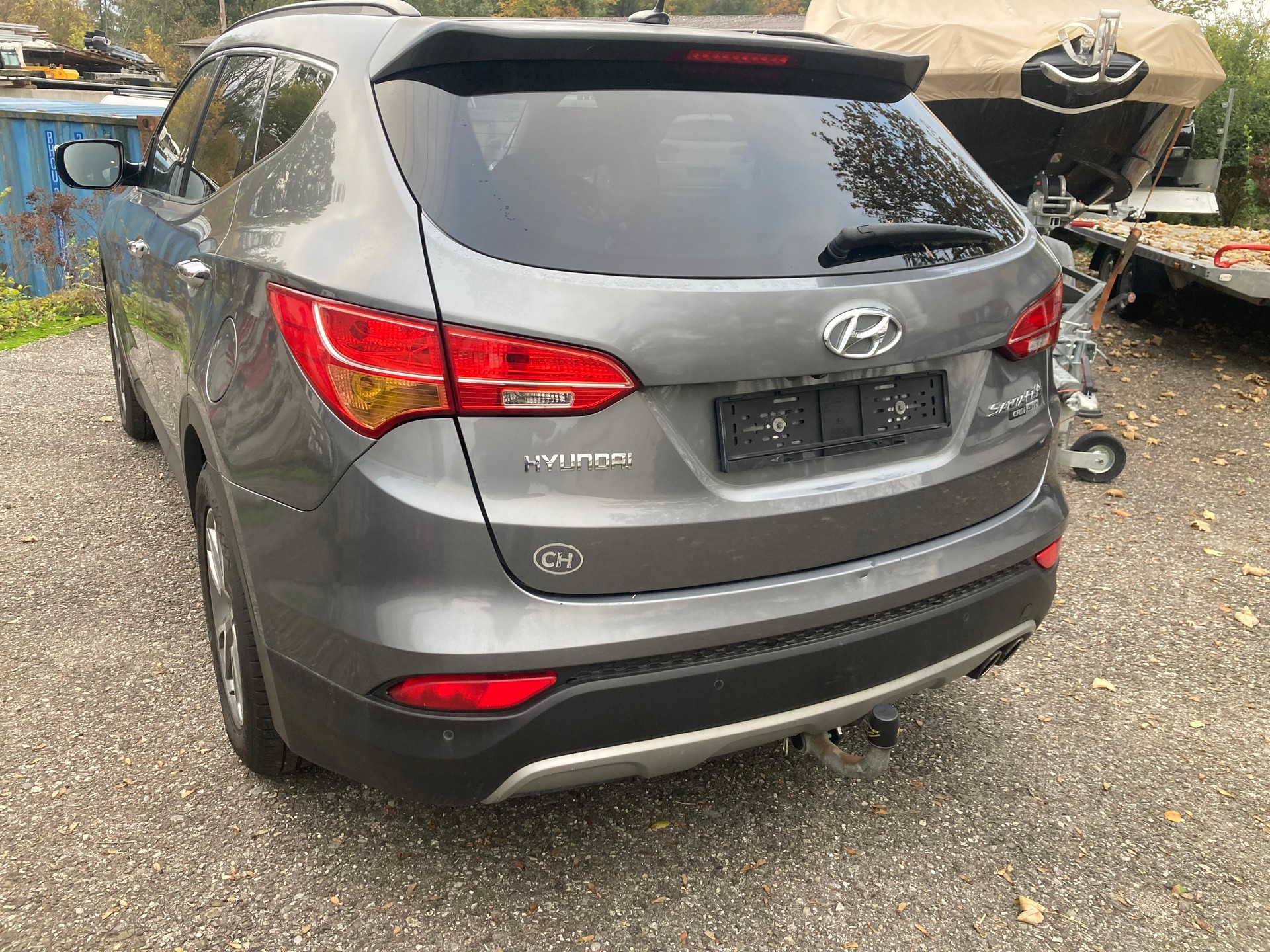 HYUNDAI Santa Fe 2.2 CRDI Premium 4WD Automatic-image-3