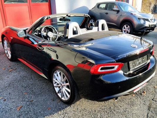 FIAT 124 Spider 1.4 TB Lusso-image-4