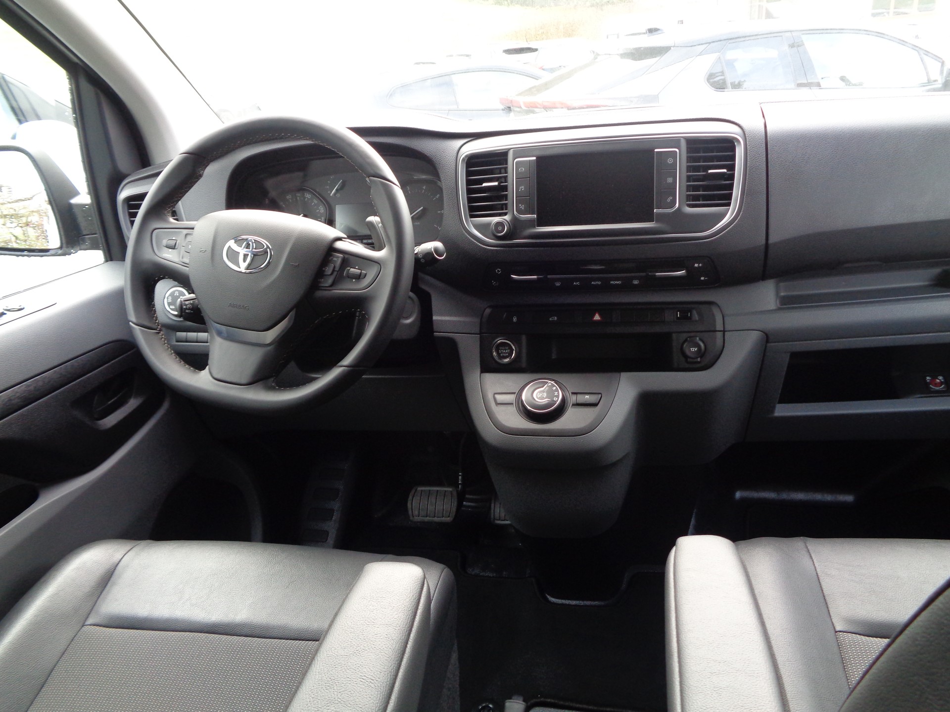 TOYOTA PROACE FIRENZE Campervan L1-image-7