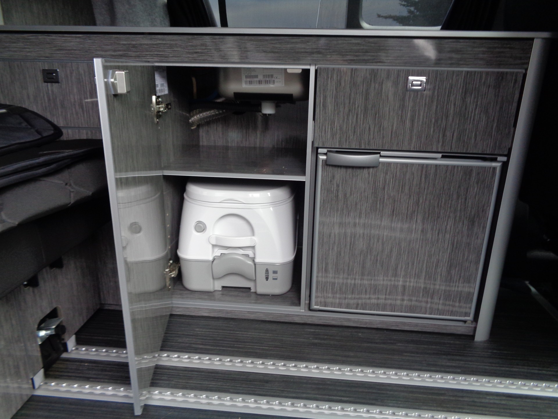 TOYOTA PROACE FIRENZE Campervan L1-image-9