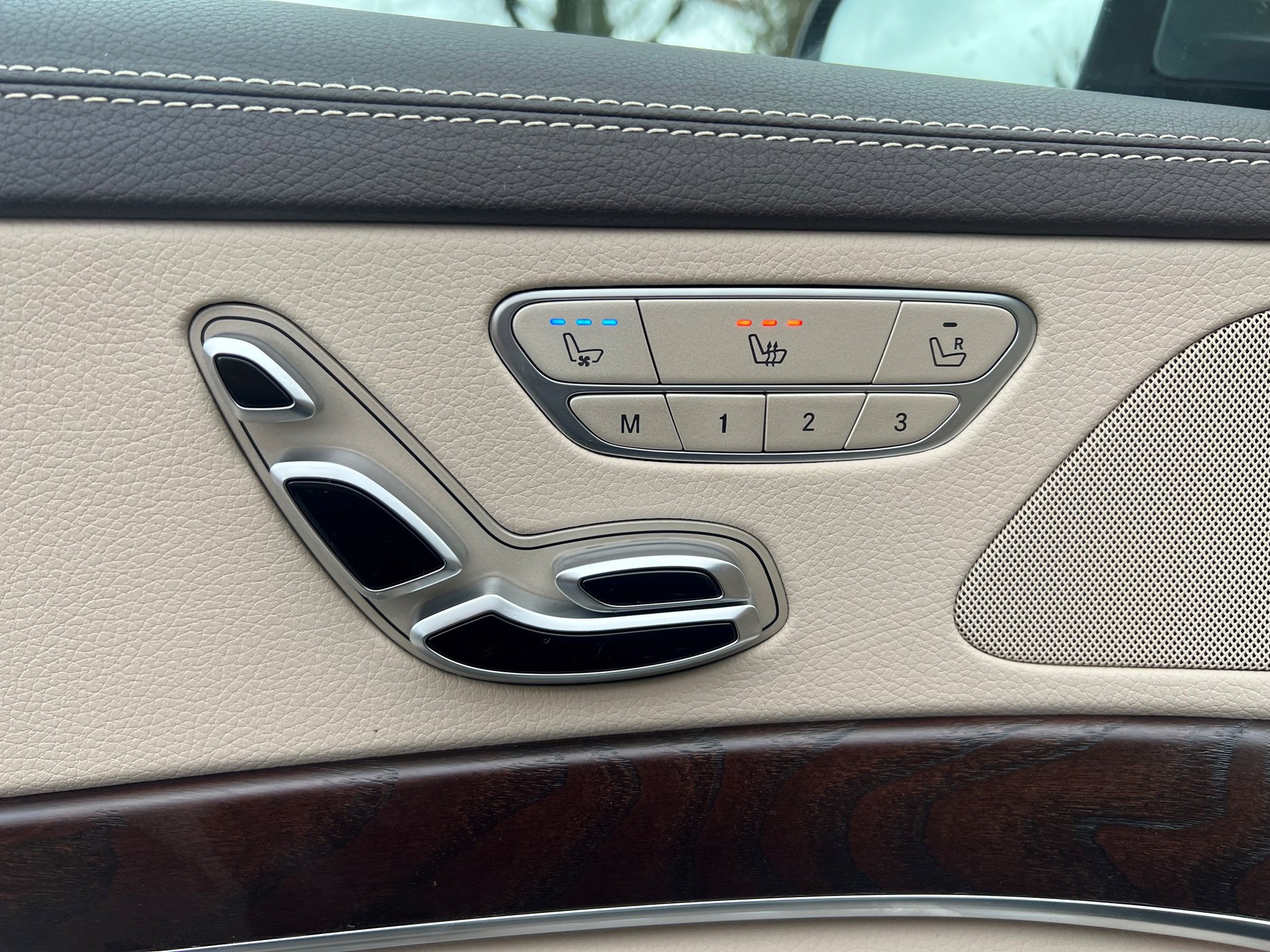 MERCEDES-BENZ S 350 d 4Matic 9G-Tronic-image-9