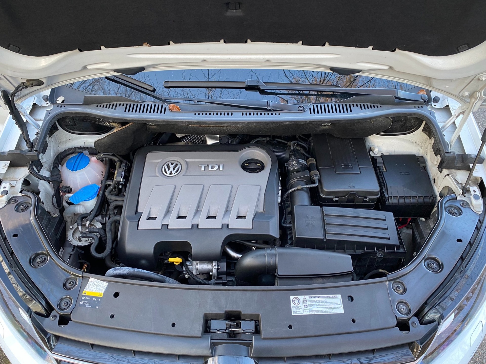 VW Touran Cup Version, 1.6 TDI, DSG, Frisch ab MFK & Frisch ab grossen Service, 8 Fach bereift, Top Austattung-image-11