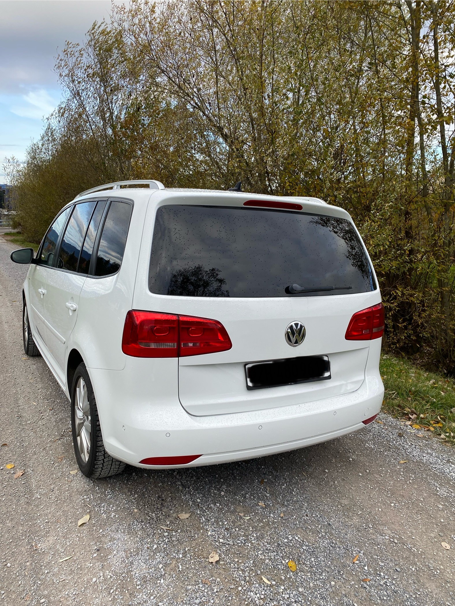 VW Touran Cup Version, 1.6 TDI, DSG, Frisch ab MFK & Frisch ab grossen Service, 8 Fach bereift, Top Austattung-image-4