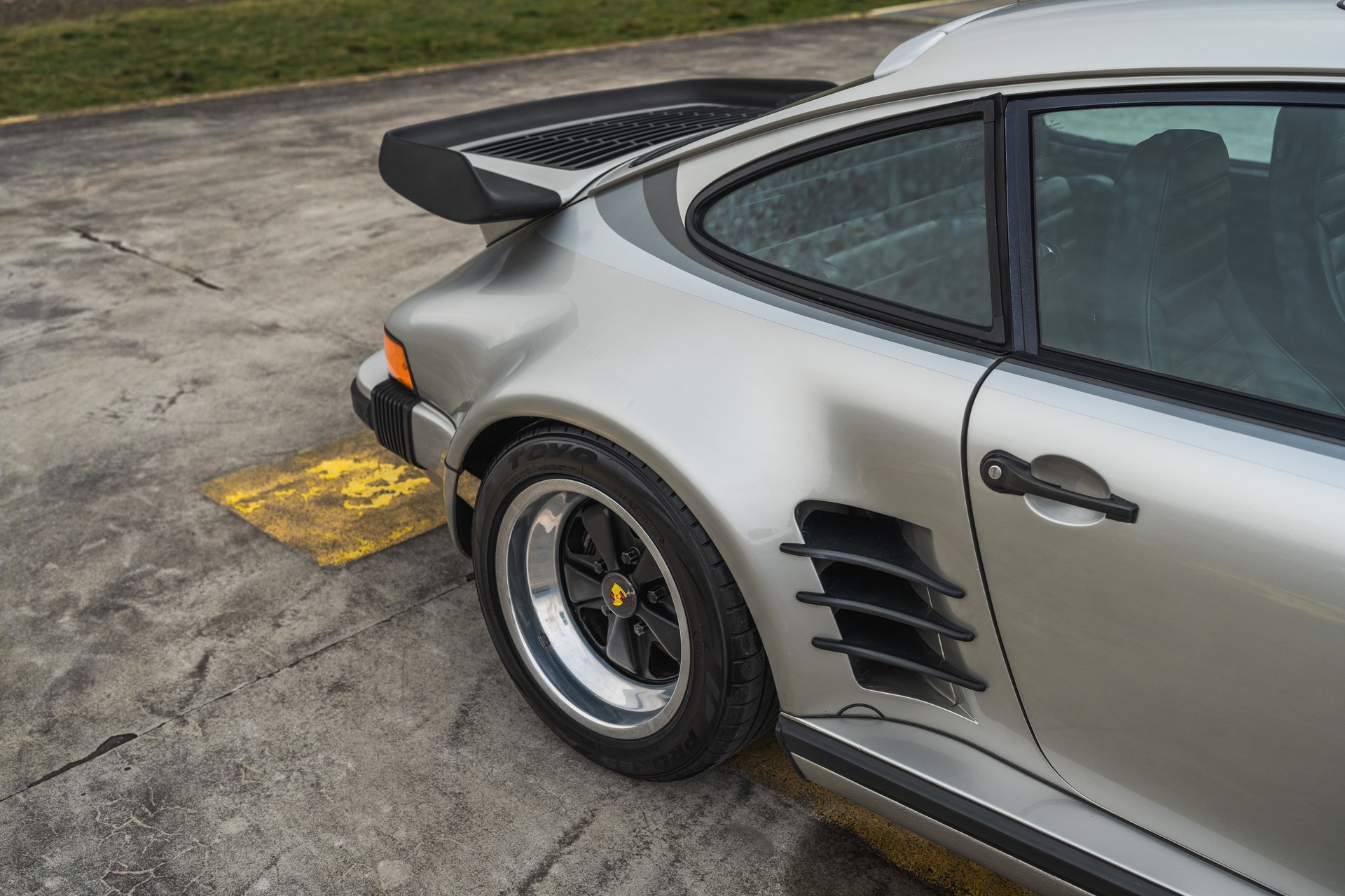 PORSCHE TURBO FLATNOSE - FLACHBAU-image-14
