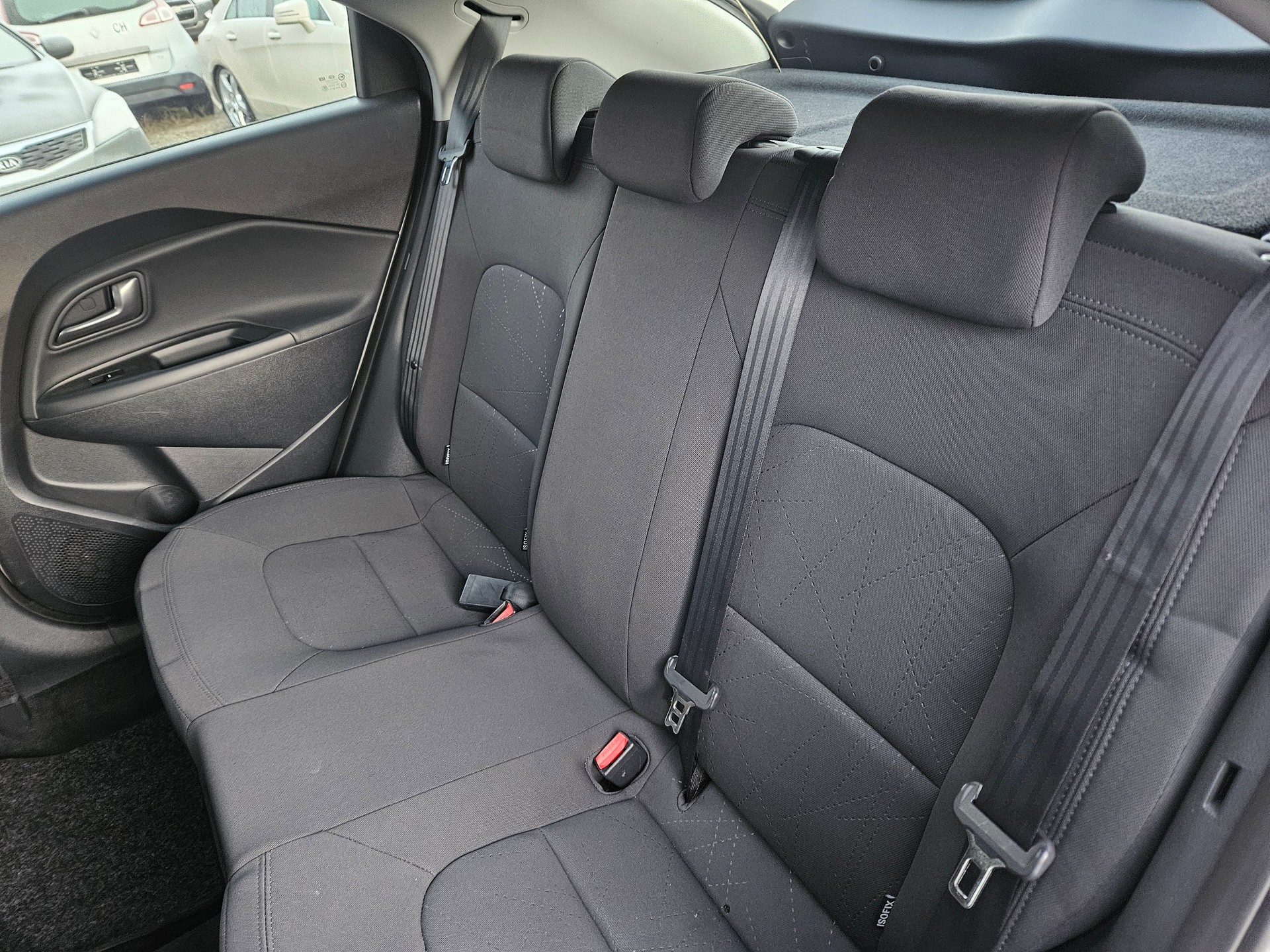 KIA RIO-image-9