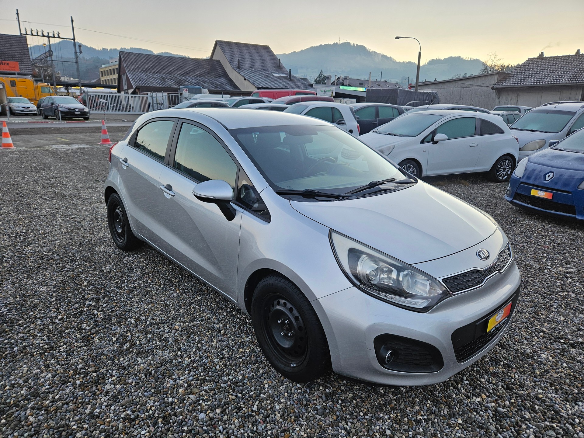 KIA RIO-image-2